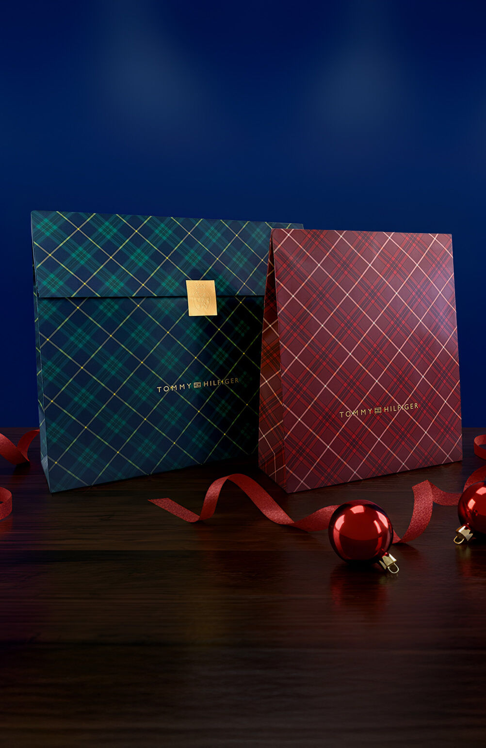 Tommy Hilfiger 免費禮品包裝紙袋