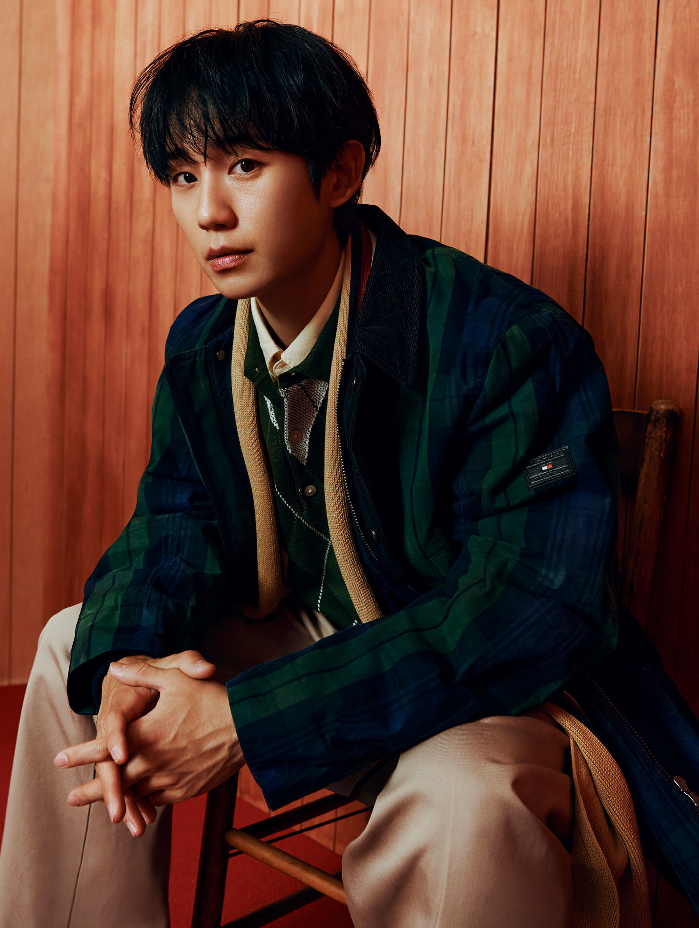 Tommy Hilfiger Jung Hae In's Festive Dressing