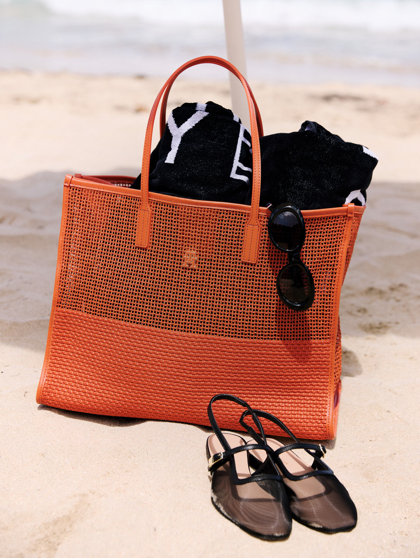Tommy Hilfiger - ACCESSORIES SHOP