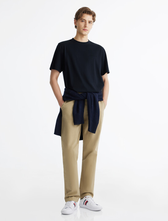 Hilfiger 壓花標誌 T 恤