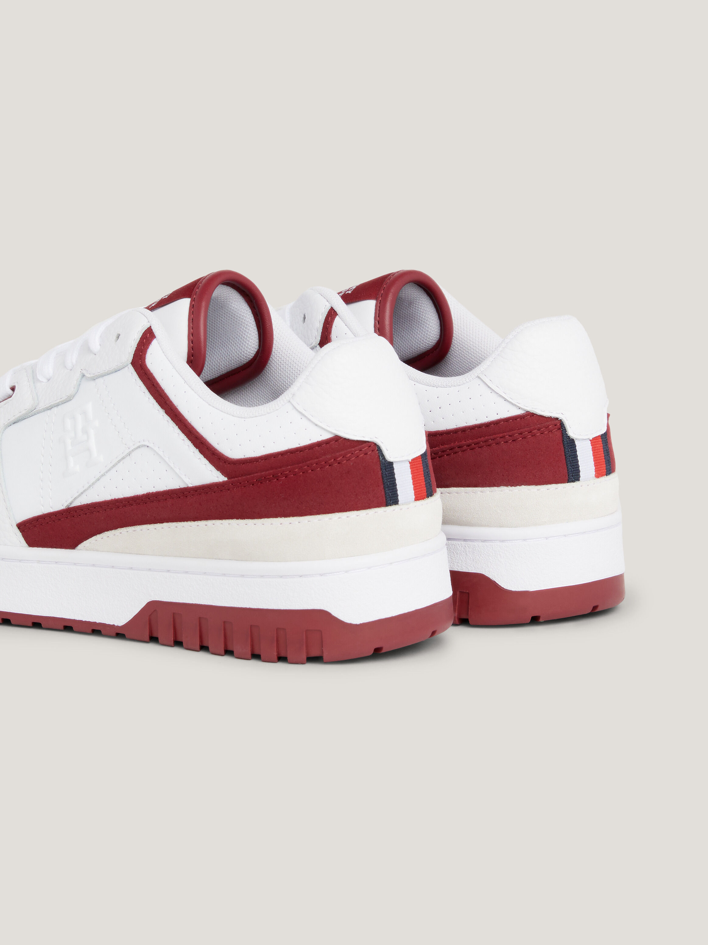 Tommy hilfiger running best sale sneakers