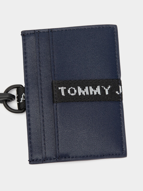 Essential Card Holder With Lanyard