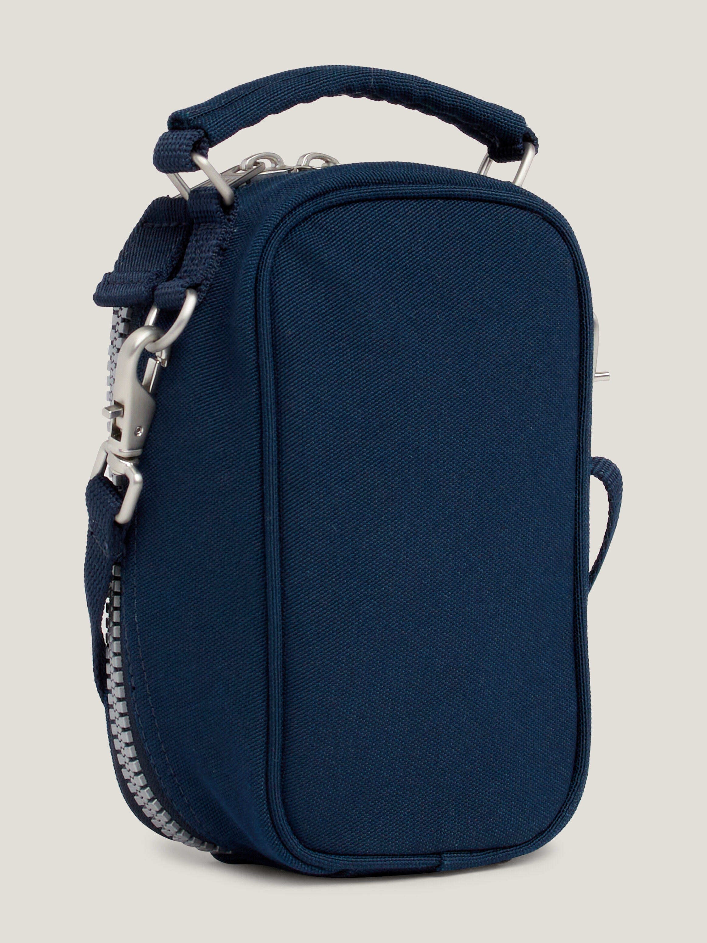 Tommy hilfiger shop men's handbags