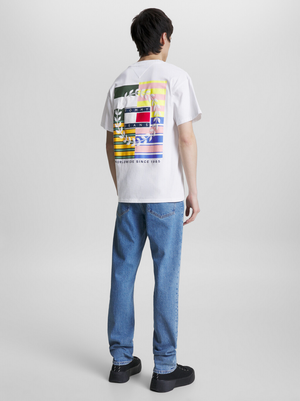 Back Flag Badge Relaxed Fit T-Shirt, White, hi-res