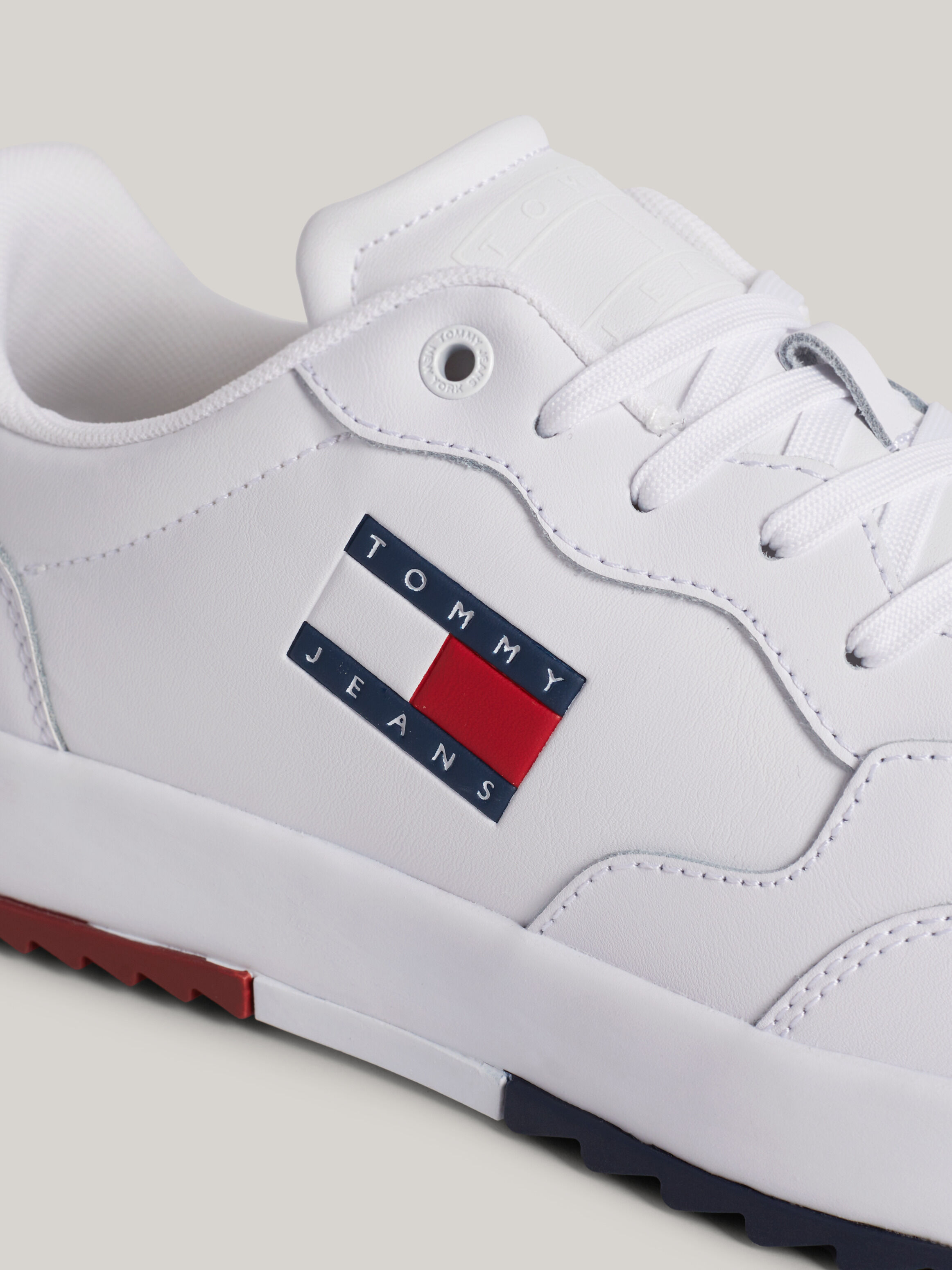 Tommy hilfiger tobias 10d trainer on sale