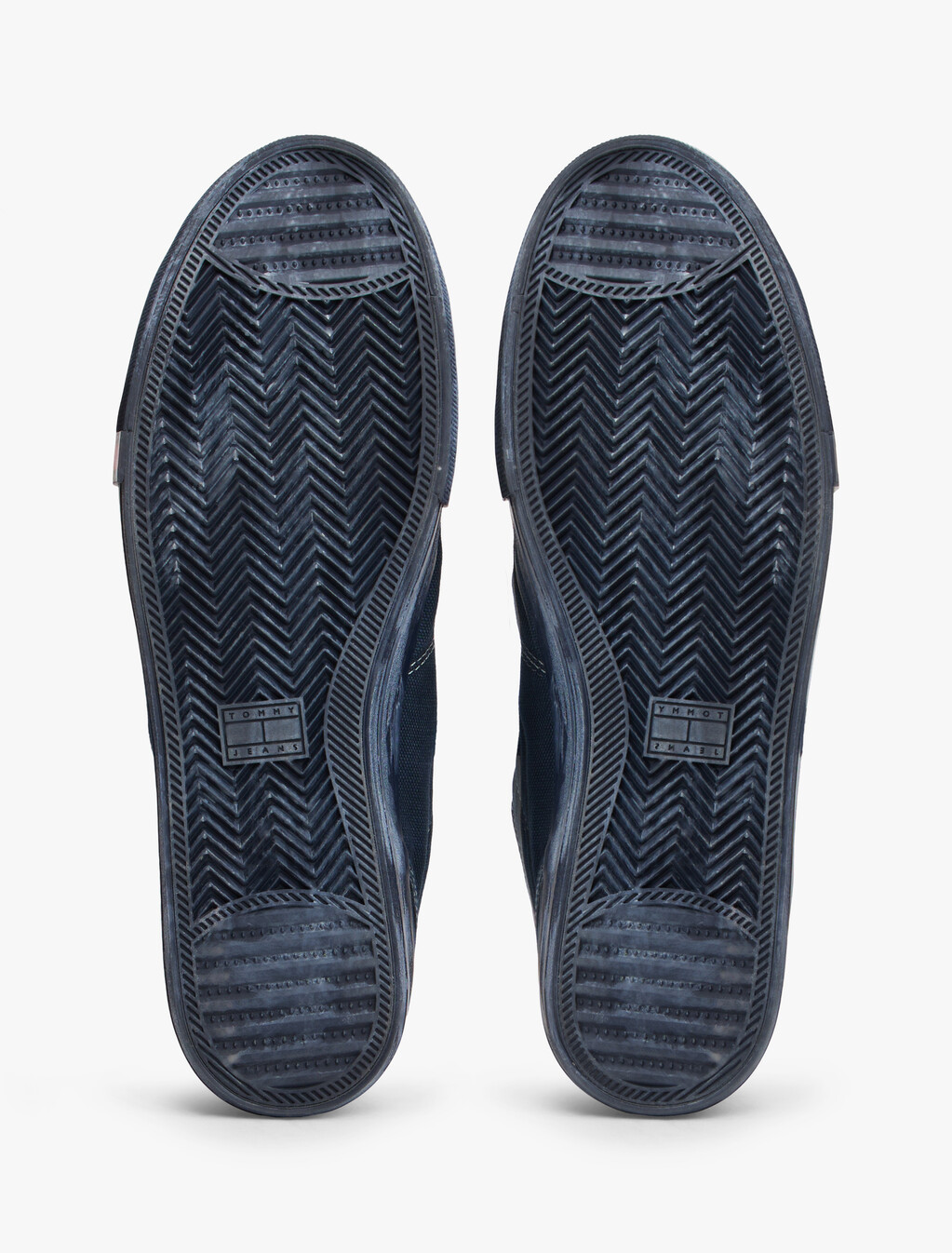 Archive Flag Stripe Washed Canvas Trainers, Dark Night Navy, hi-res