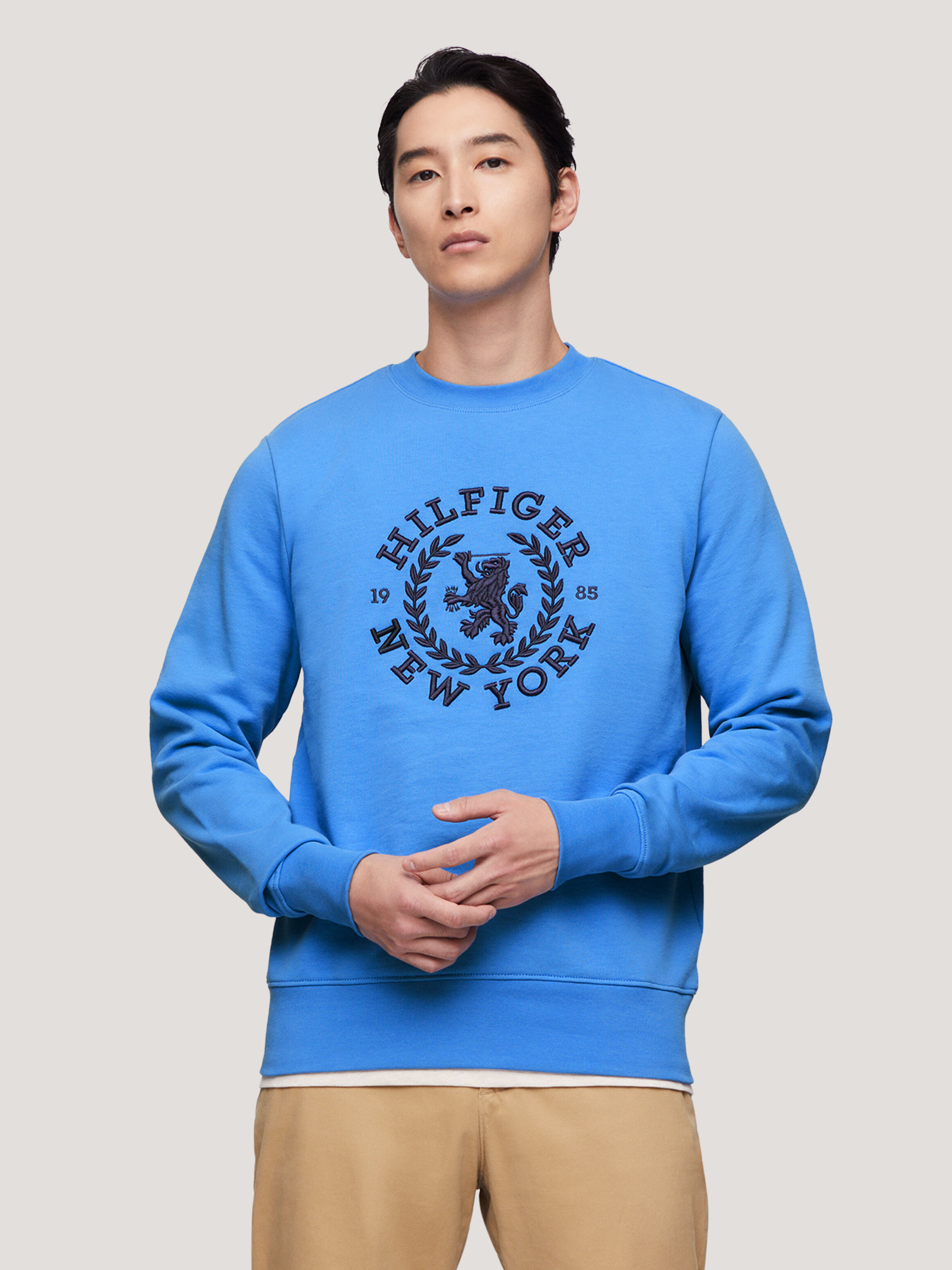 Oversized Crest Logo Sweatshirt Blue Spell