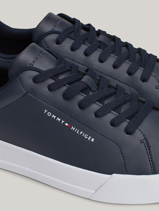 Pebble Grain Logo Court Trainers