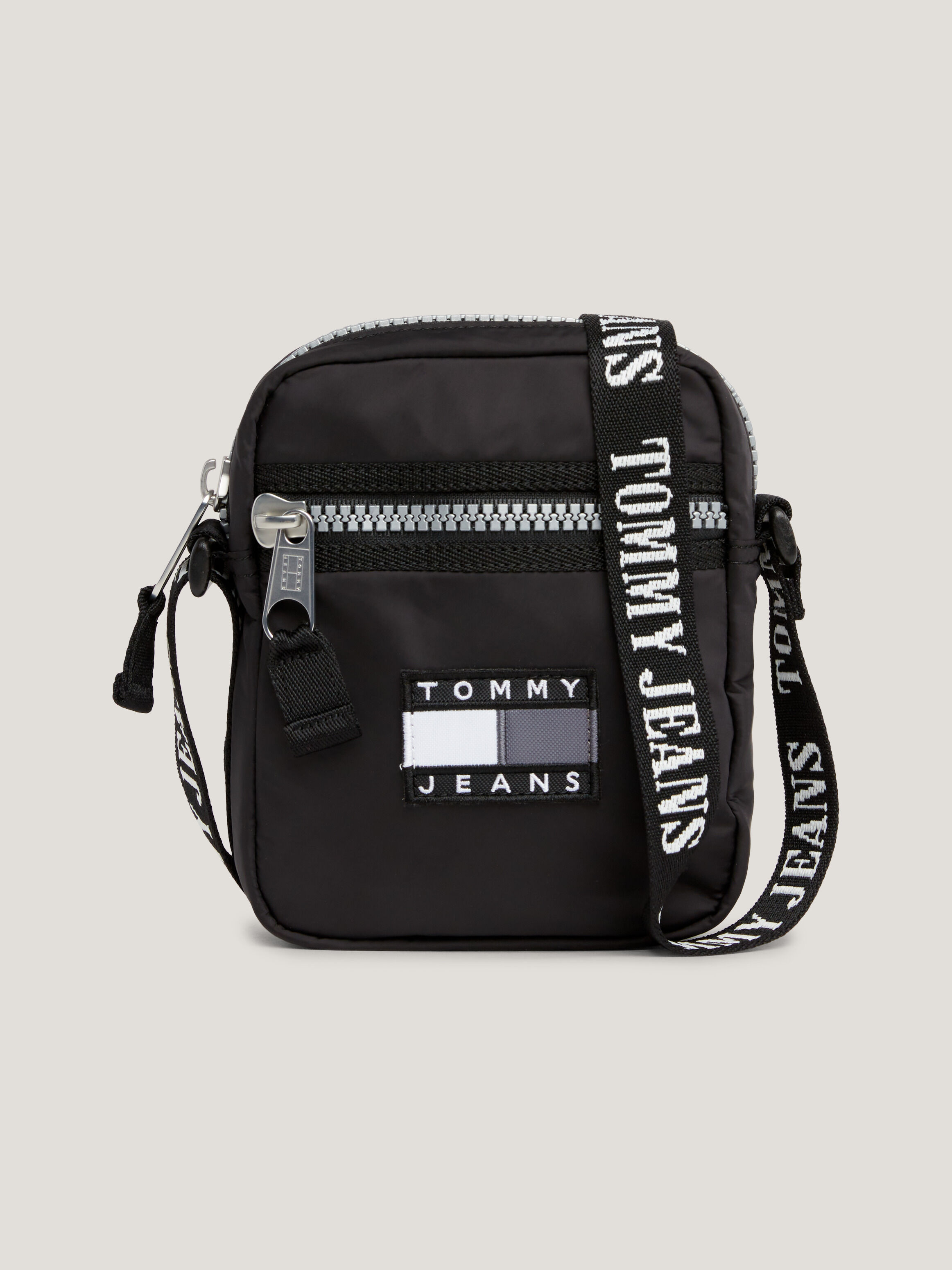 Tommy hilfiger shop mens bag
