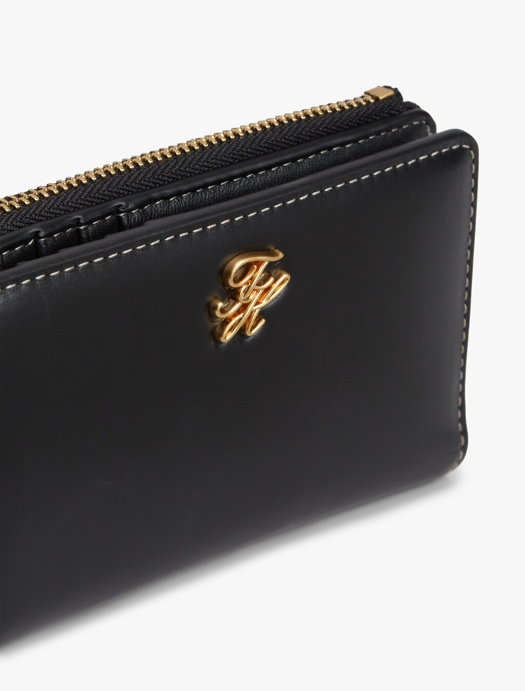 草書風 Monogram 標誌皮革短夾, Black, hi-res