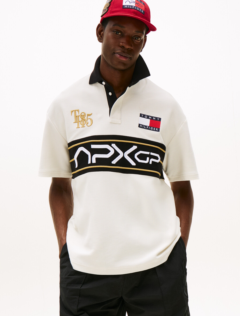 APXGP 系列寬版標誌 Polo 衫, Ivory/Black, hi-res