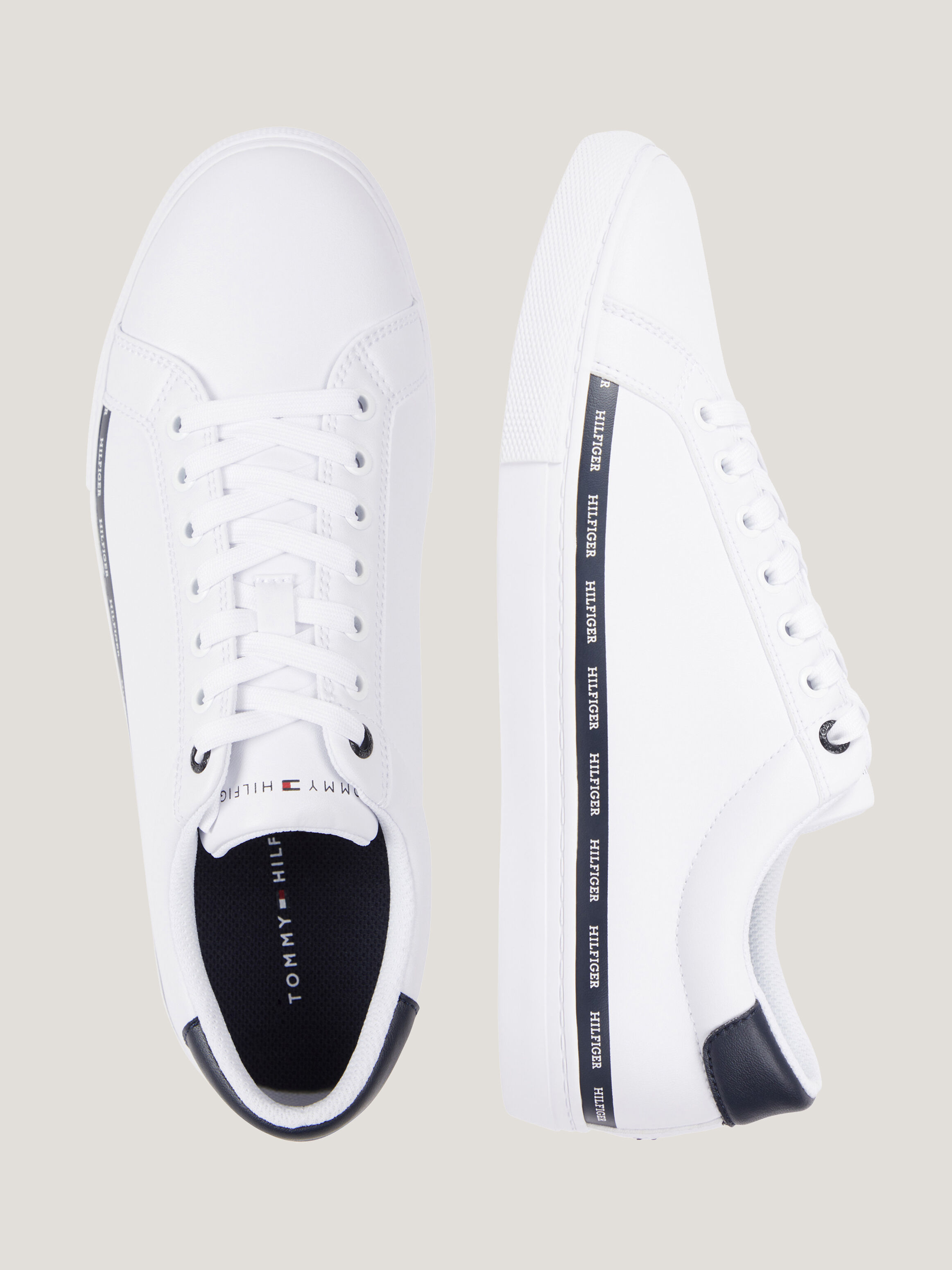 Tommy hilfiger sales playful badge sneakers