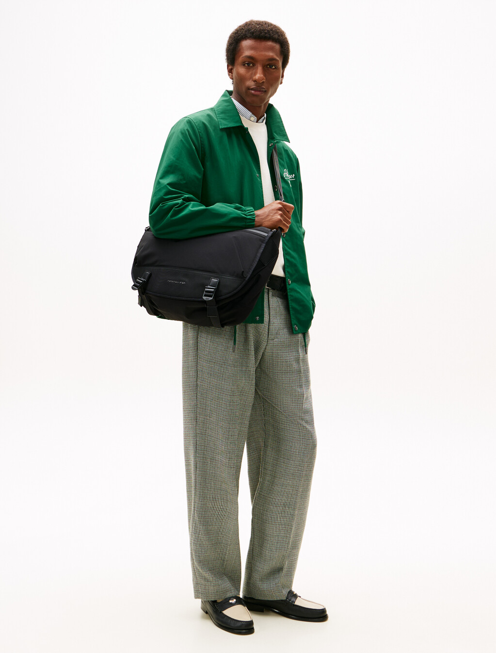 紡織標誌翻蓋信差包, Black, hi-res