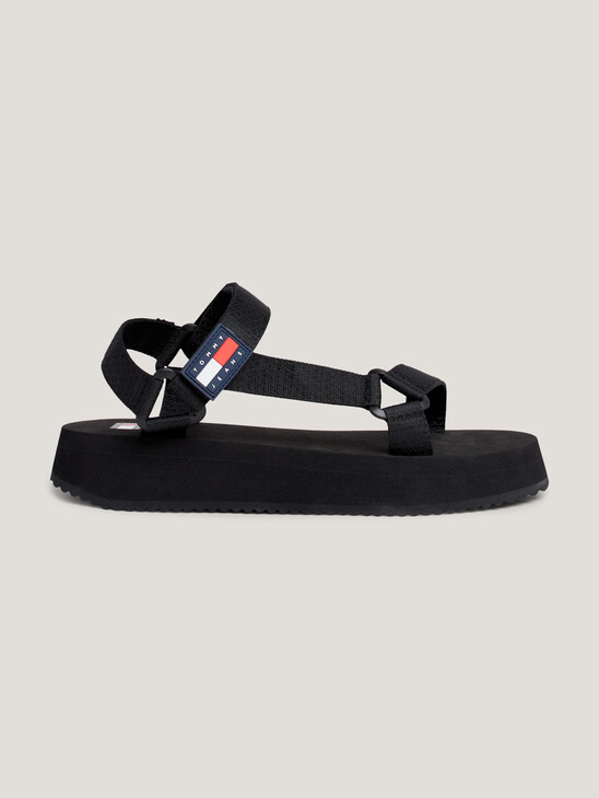 Cleat Flatform Badge Sandals