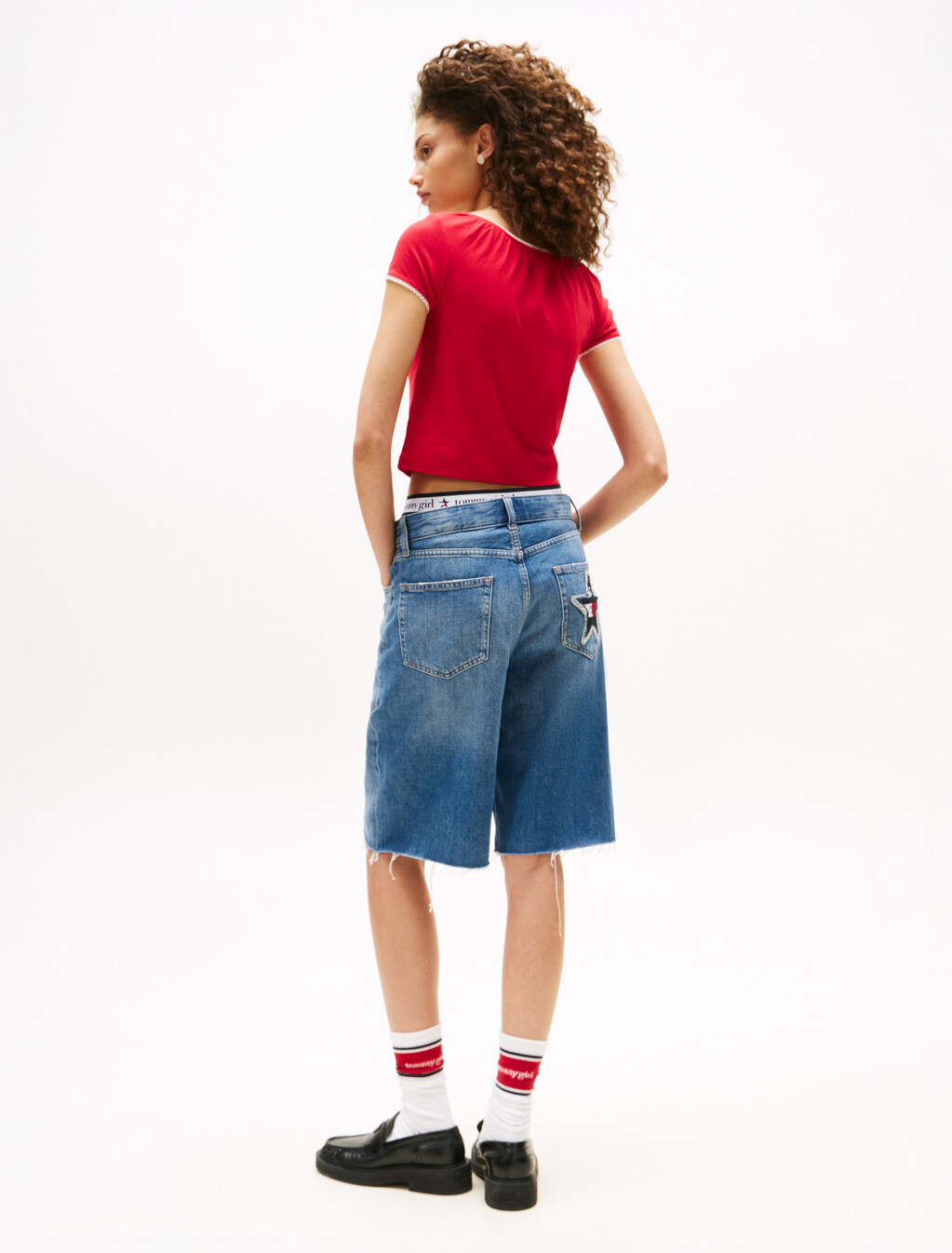 Tommy Girl 標誌修身短版 T 恤, Primary Red / Ecru, hi-res