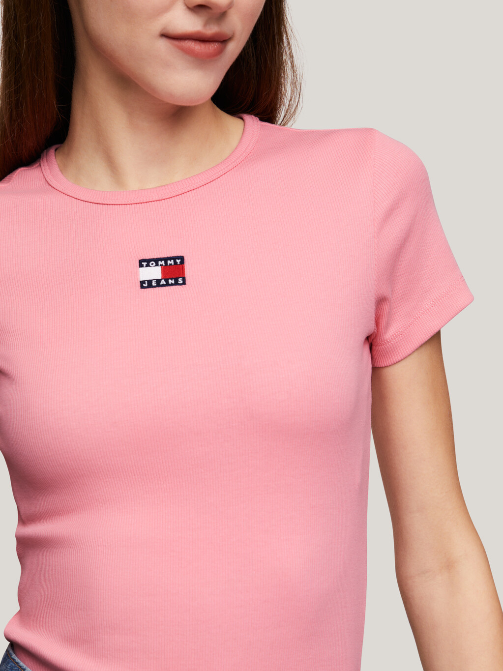 修身徽章羅紋 T 恤, Tickled Pink, hi-res