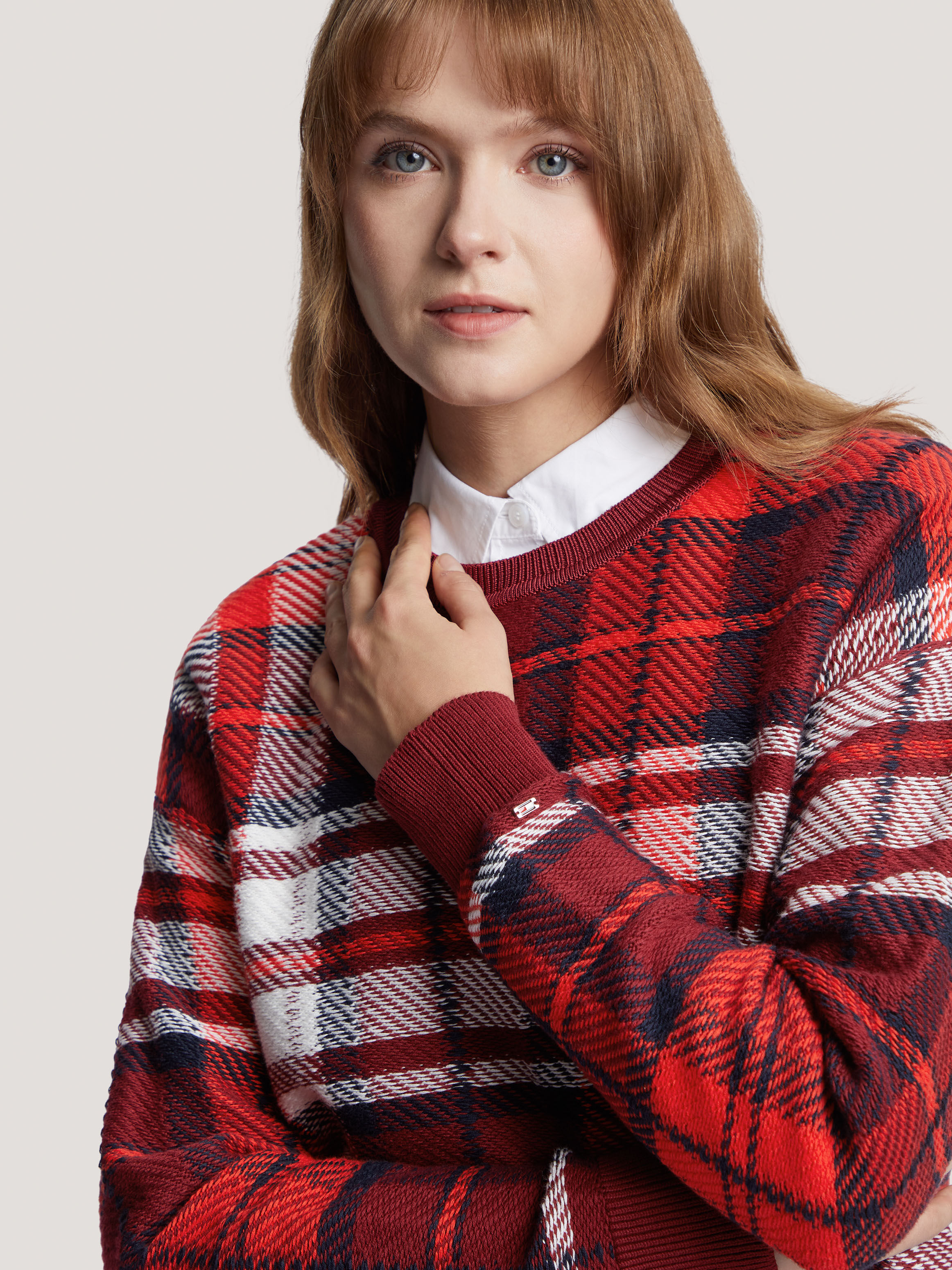 Tommy red hotsell sweater