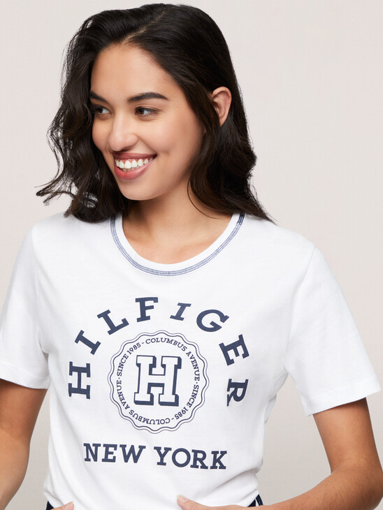 Hilfiger 學院風 T 恤