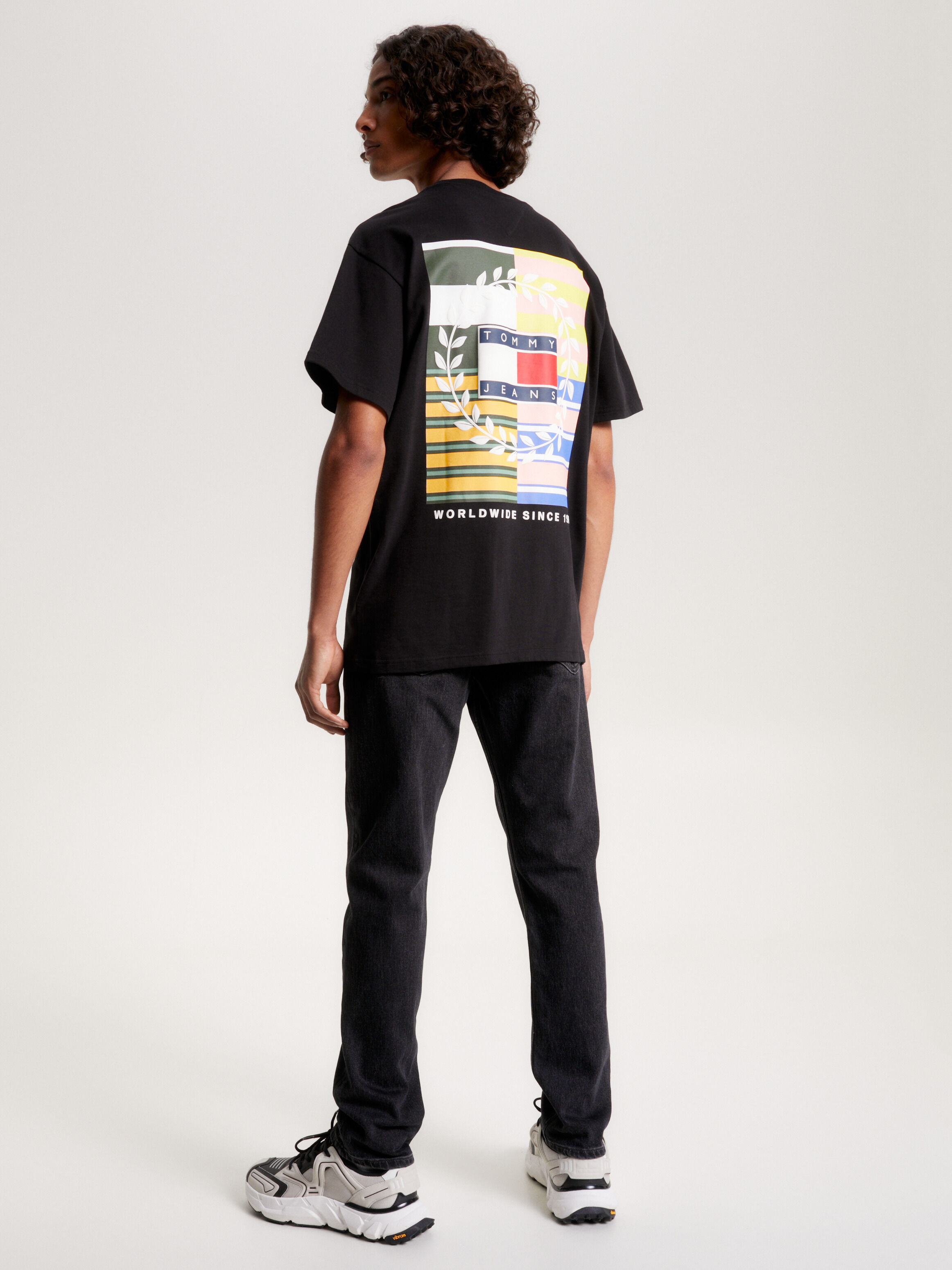 Back Flag Badge Relaxed Fit T Shirt Tommy Hilfiger Taiwan