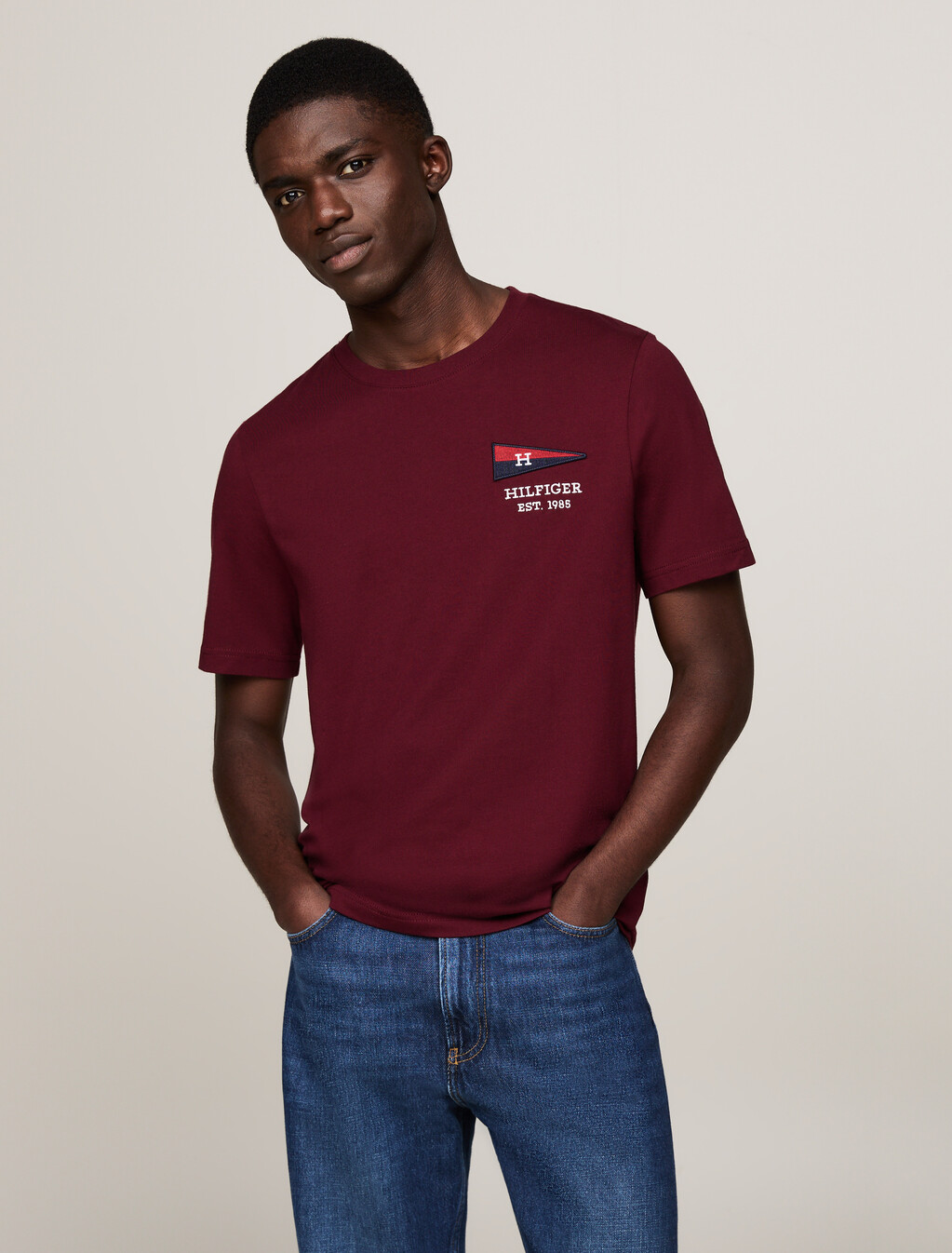 獨家 Hilfiger 旗幟圓領 T 恤, Deep Rouge, hi-res