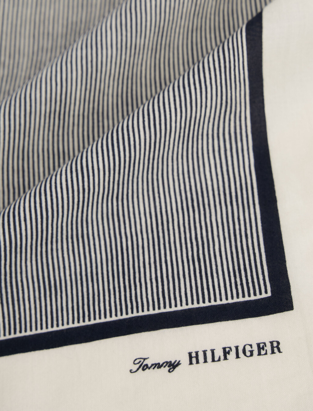 The Runway 系列伊薩卡條紋頭巾, Space Blue, hi-res