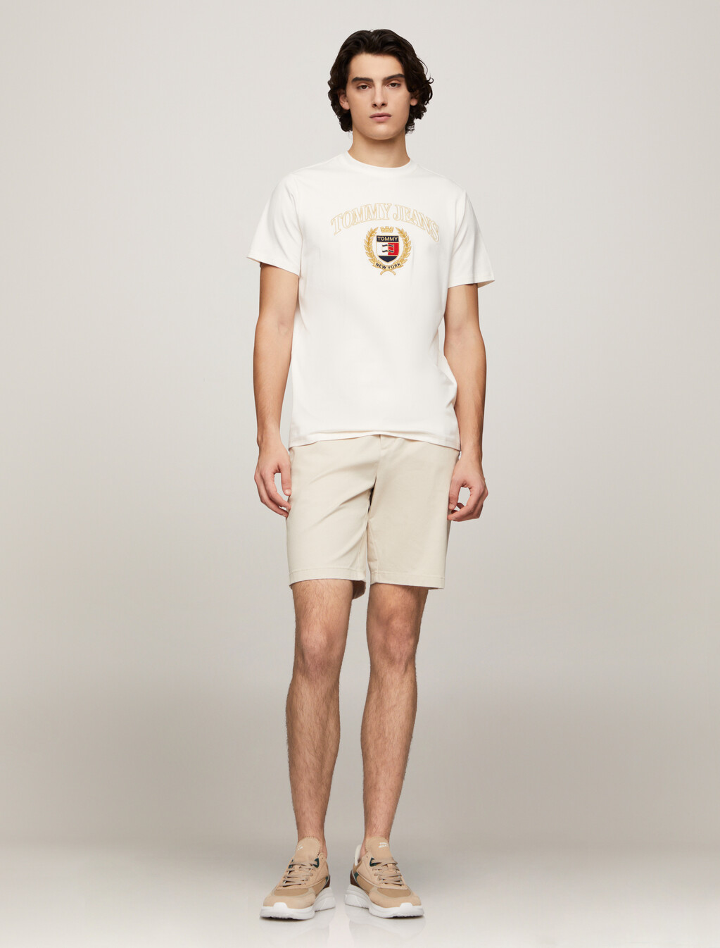 Golden Crest Slim T-Shirt, Ancient White, hi-res