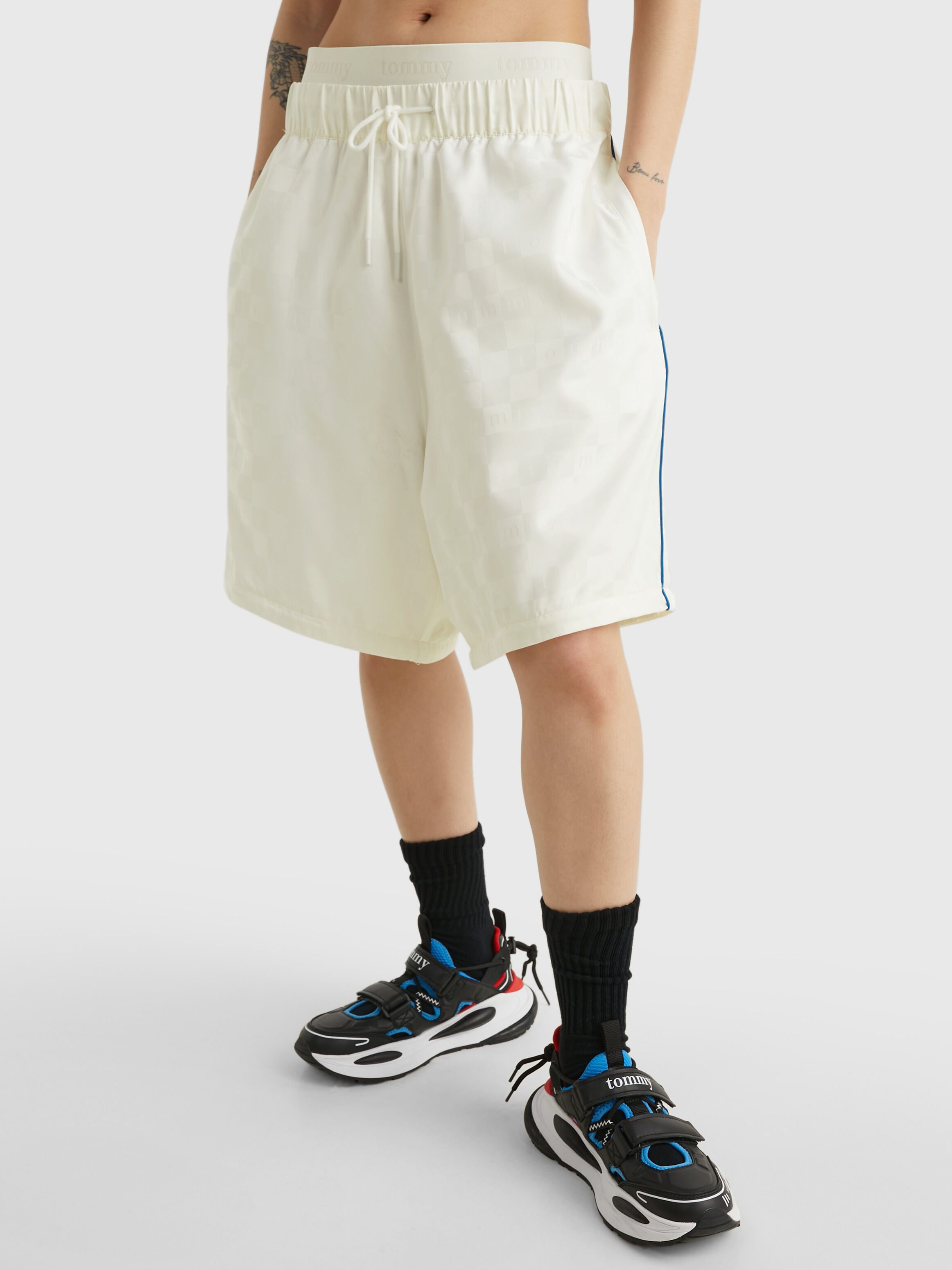 Tommy hilfiger outlet jogger shorts