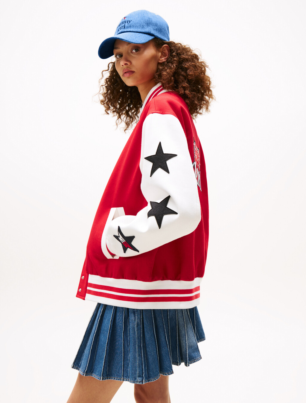 Tommy Girl 後背標誌超寬鬆棒球外套, Primary Red / Ecru, hi-res