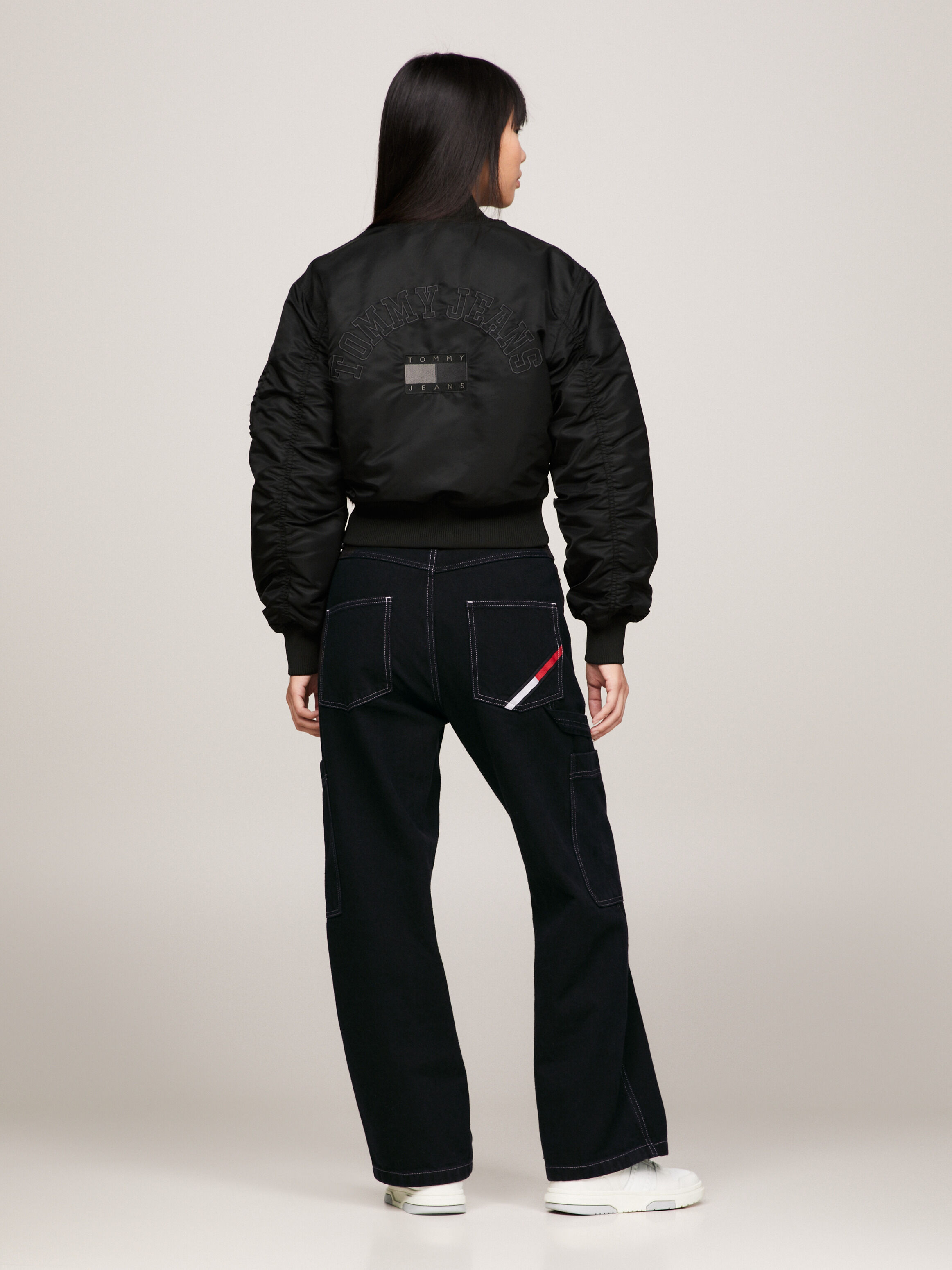 Tommy jeans bomber deals jacket with back logo
