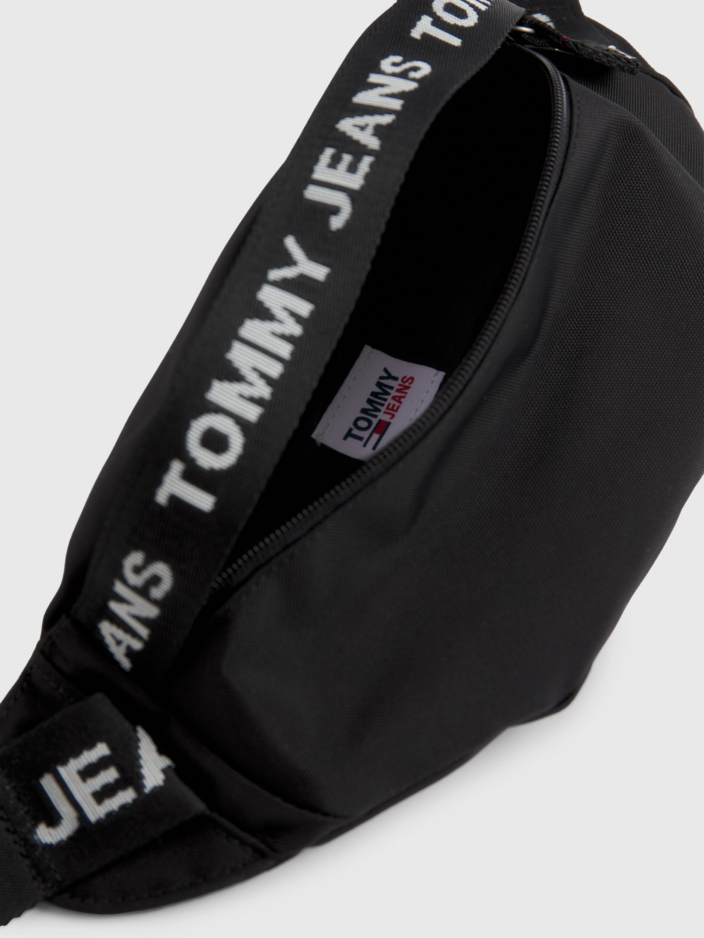 Tommy hilfiger top belt bag men
