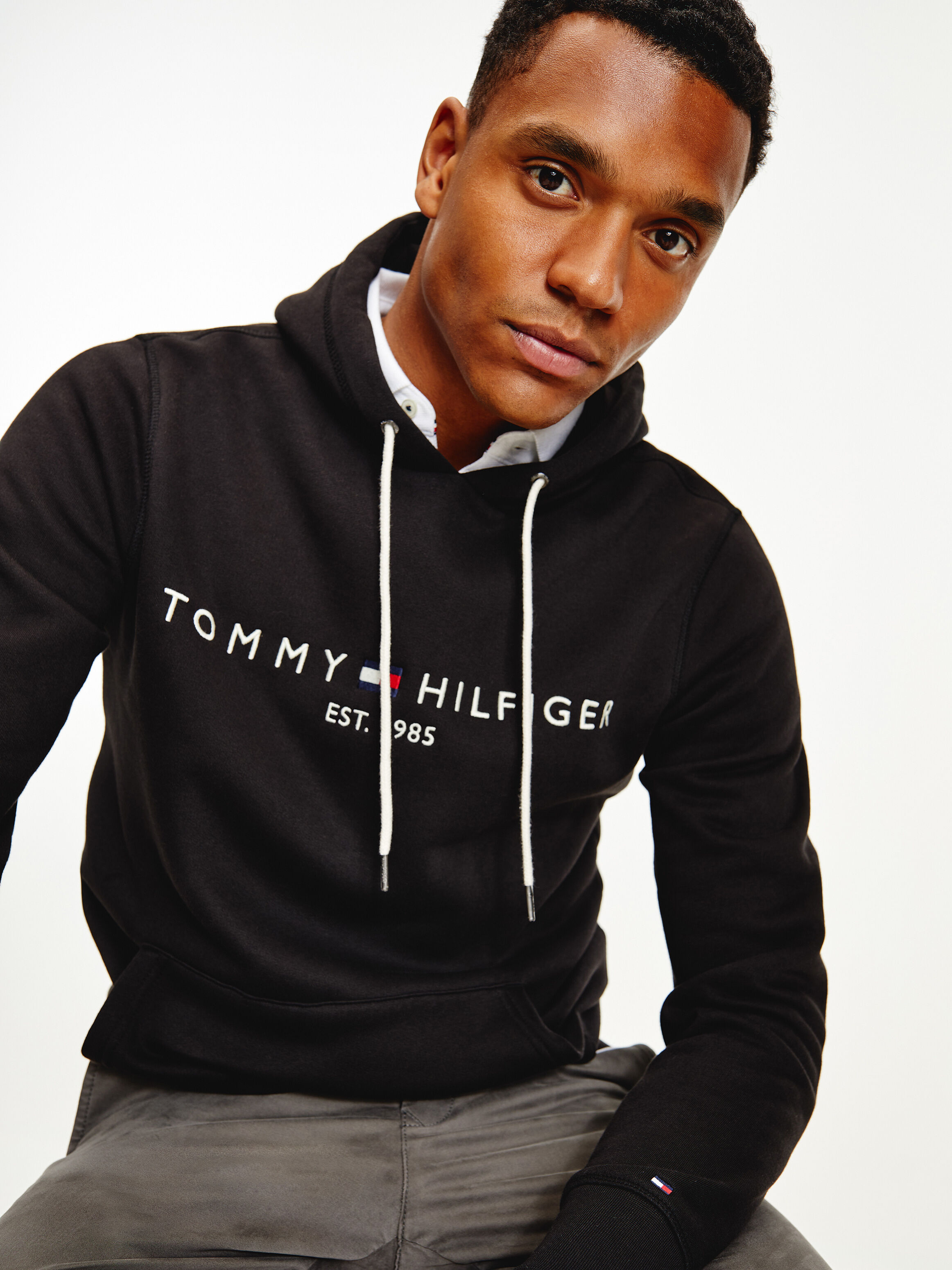 Tommy hilfiger deals black logo hoodie