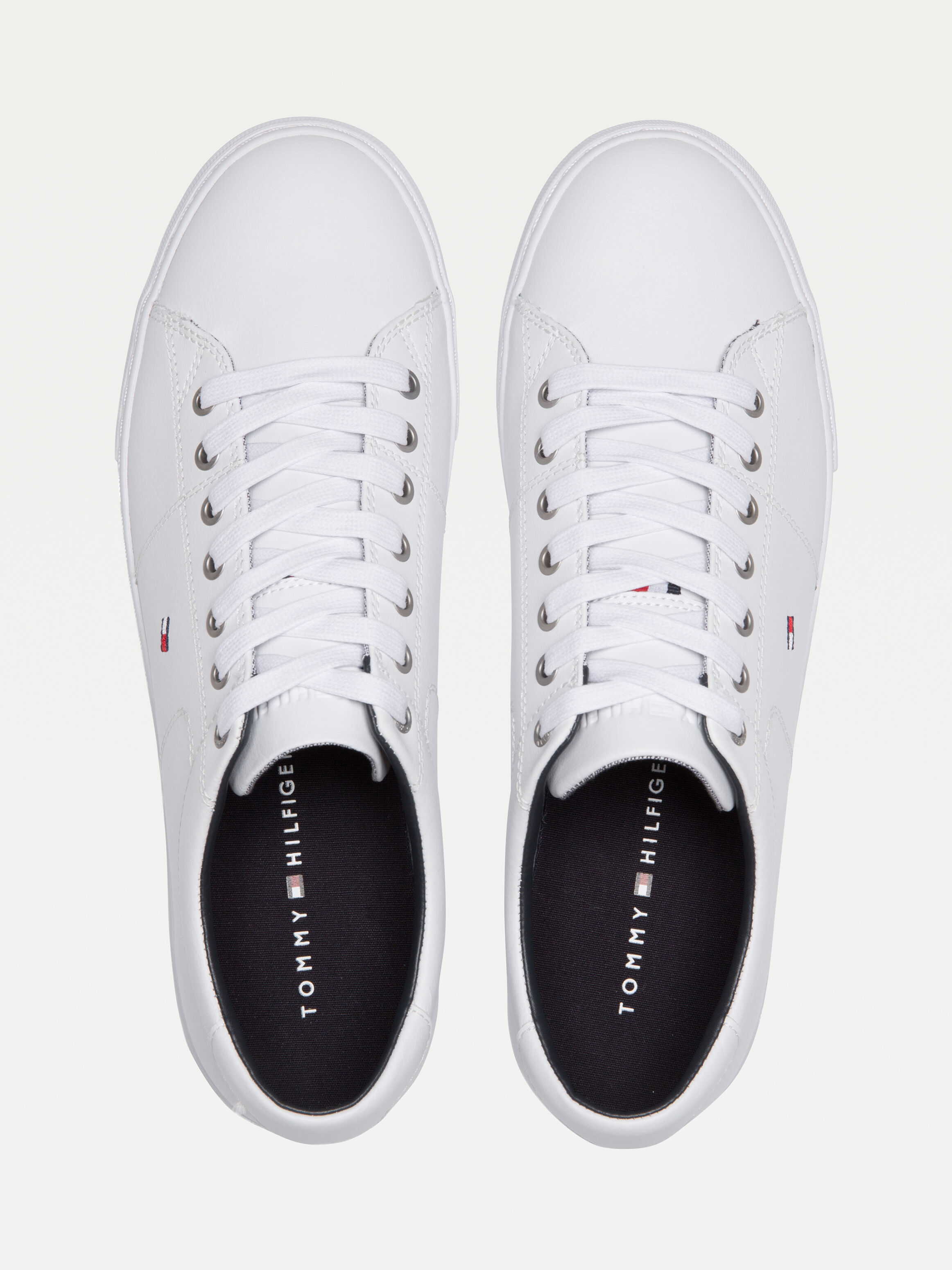 Tommy hilfiger essential best sale leather runner