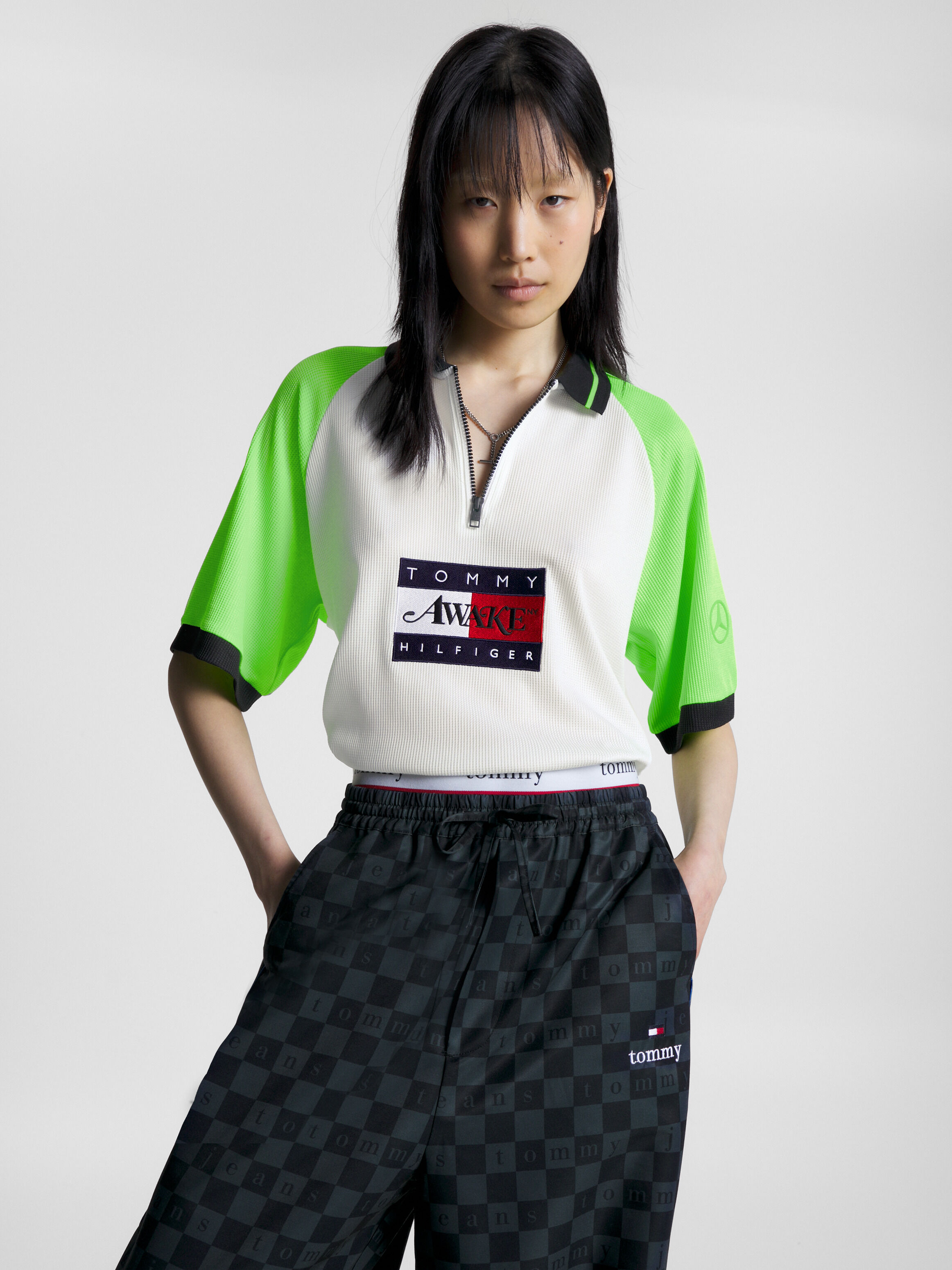 Tommy hilfiger hotsell mercedes bag