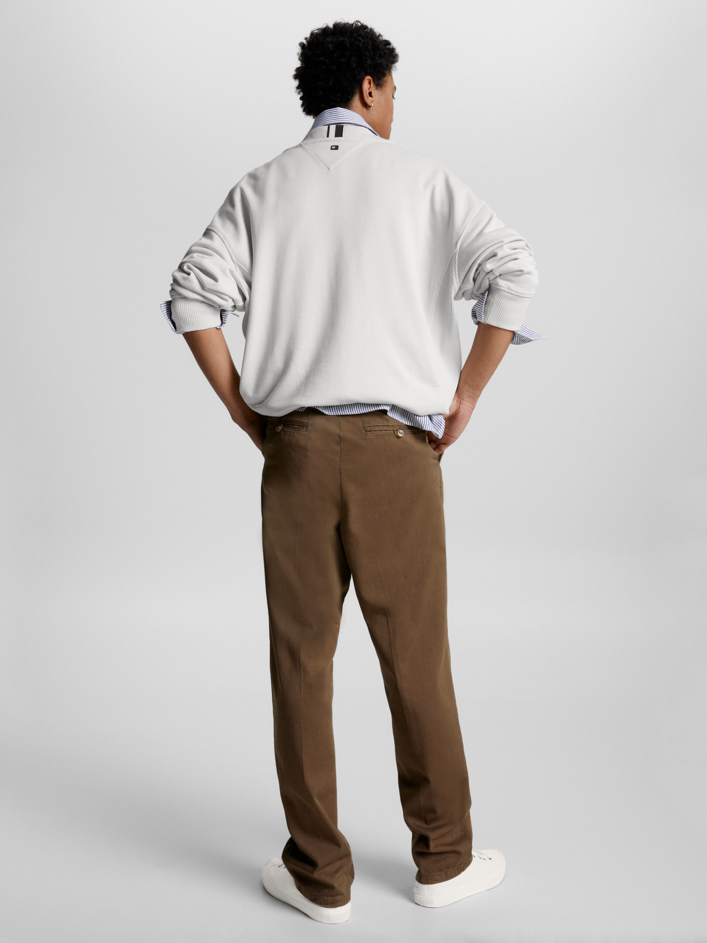 Tommy hilfiger khaki pants sale