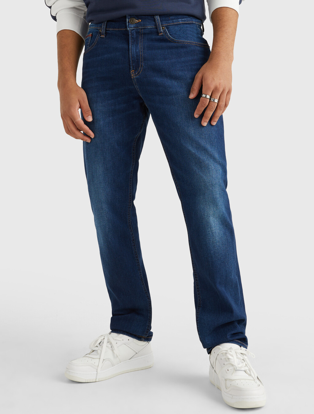 Ryan 寬鬆版型褪色牛仔褲, Aspen Dark Blue Stretch, hi-res