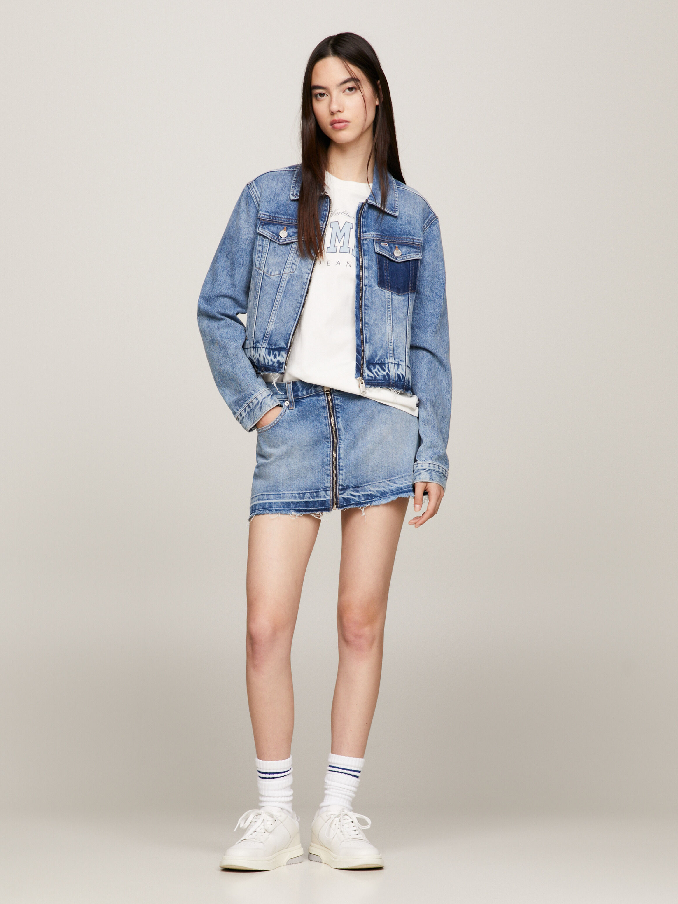 Tommy jeans online new arrivals store