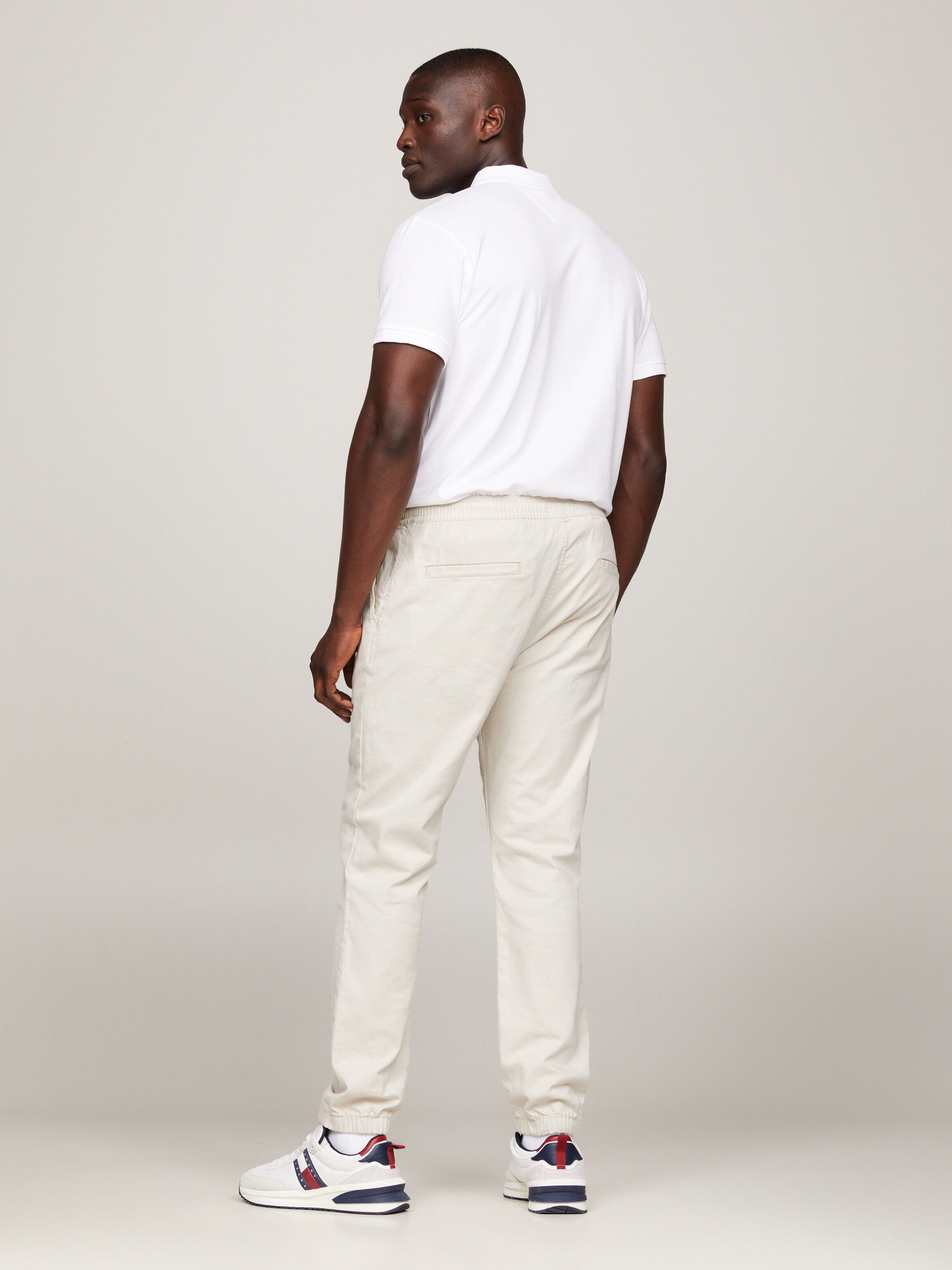 Tommy best sale hilfiger pants