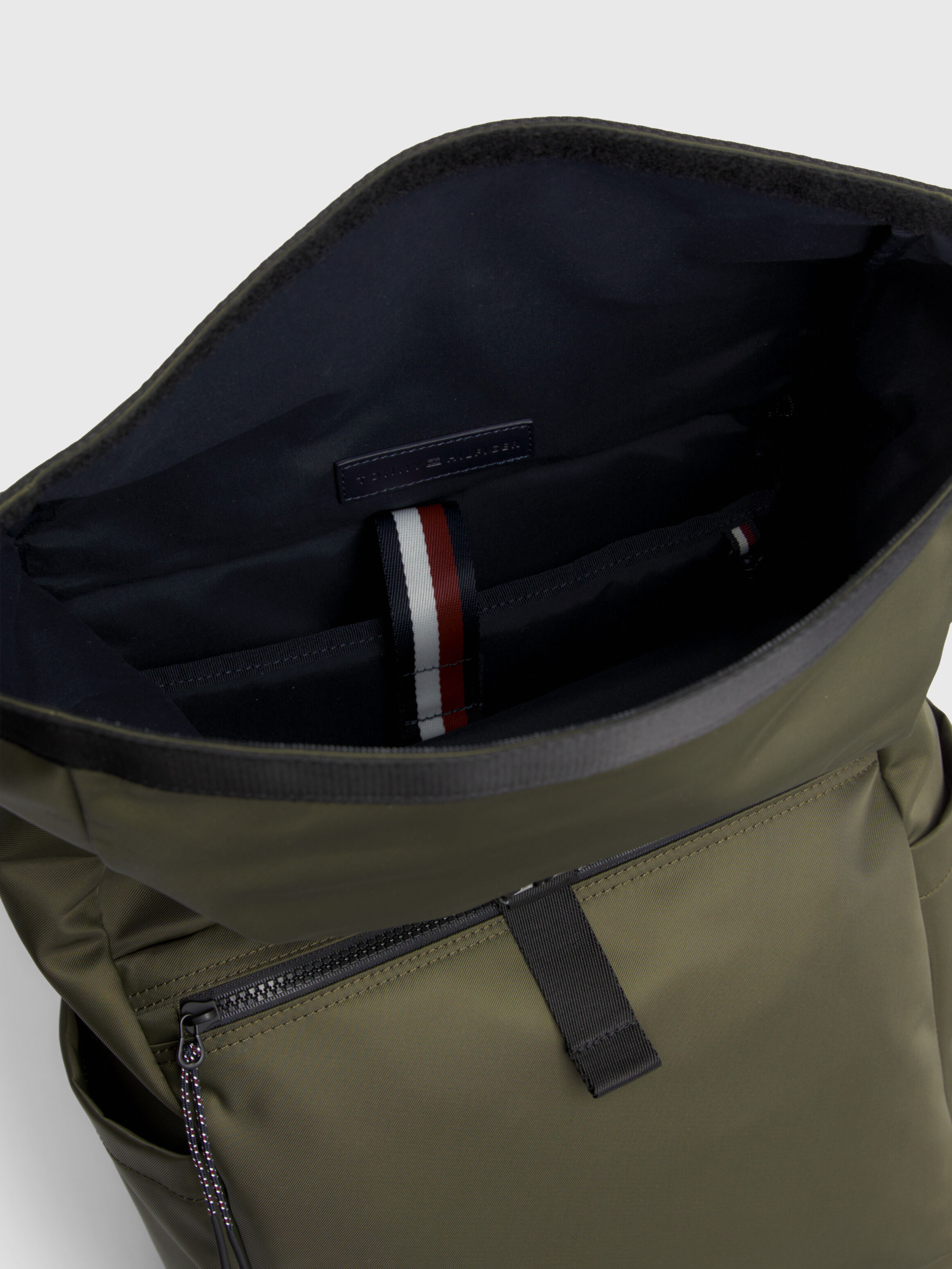 Camo tommy outlet hilfiger backpack