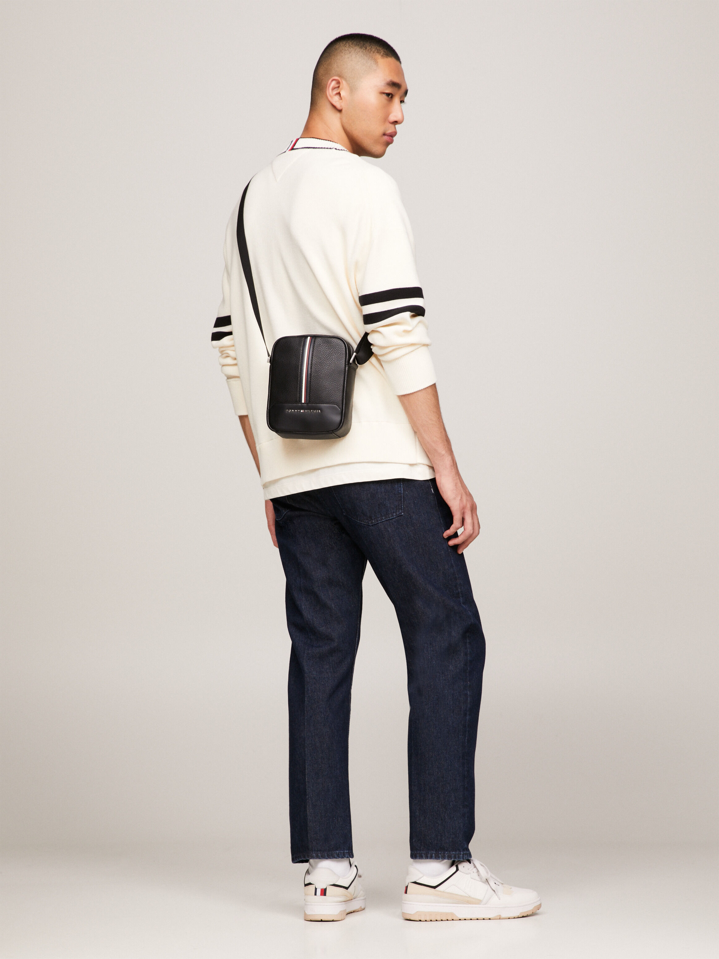 Small Tape Detail Reporter Bag black Tommy Hilfiger Taiwan