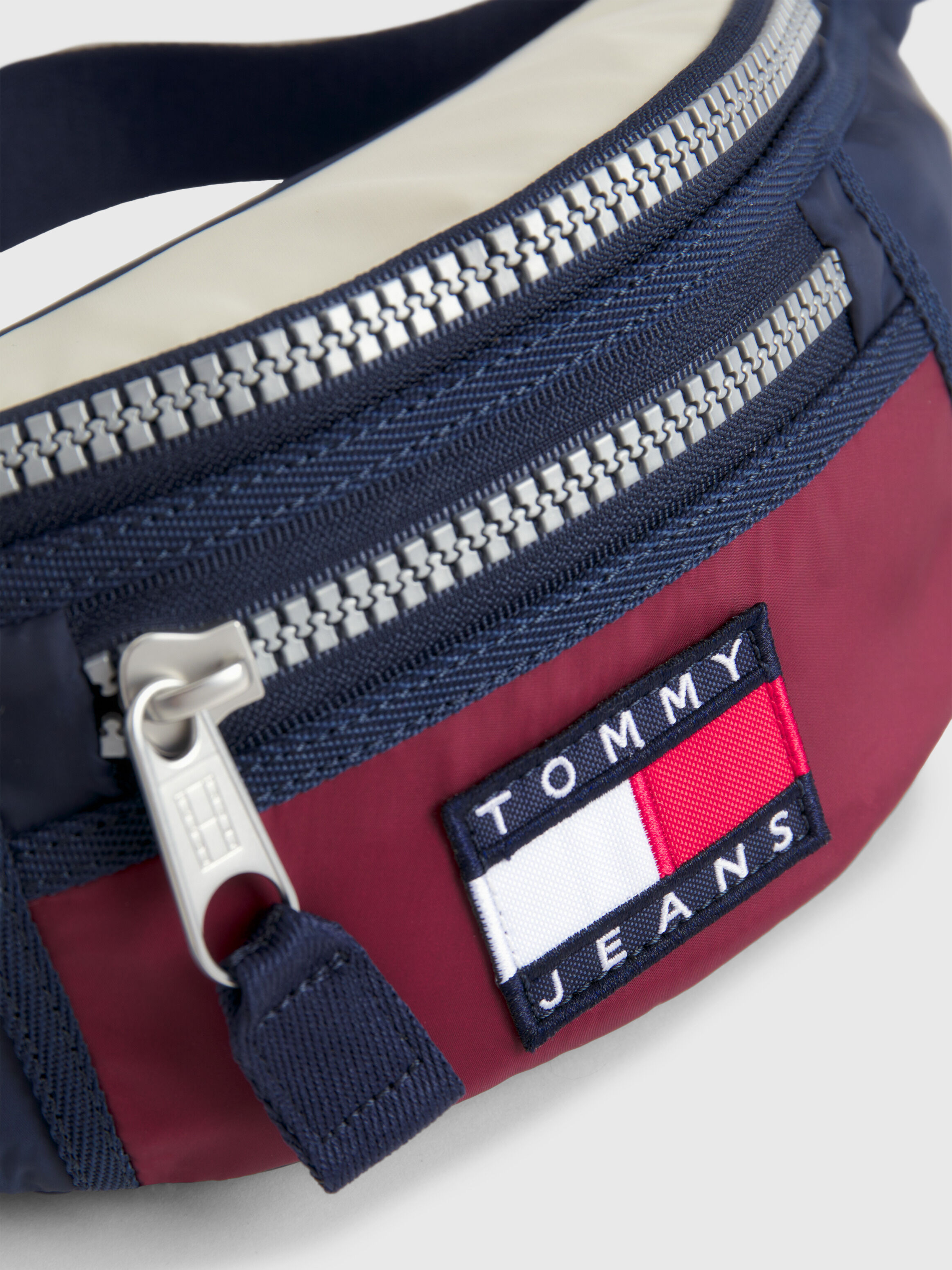 Tommy hilfiger top belt bag men