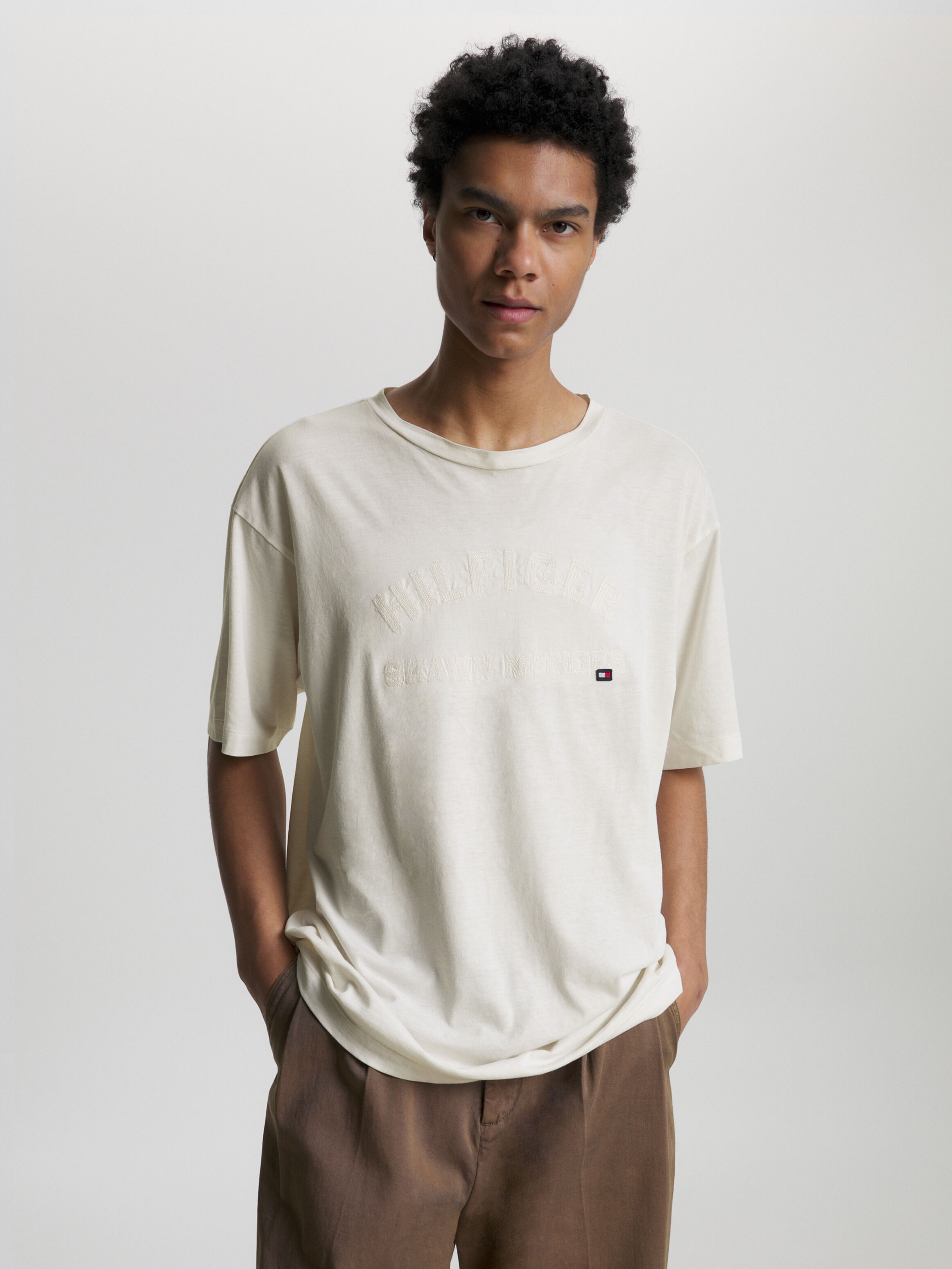 Tommy Hilfiger X Shawn Mendes 復刻 T 恤 Weathered White