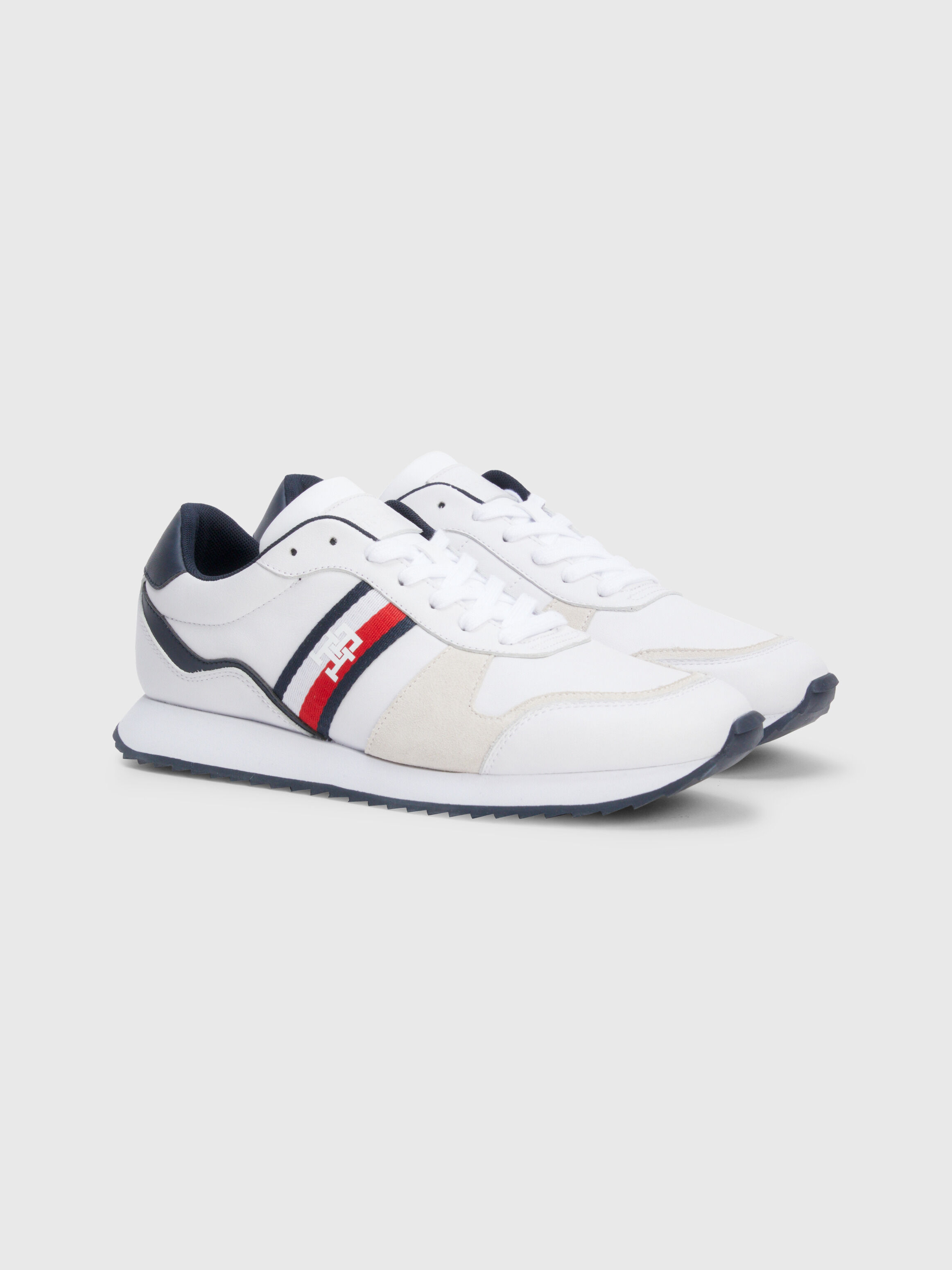 Trainers discount tommy hilfiger