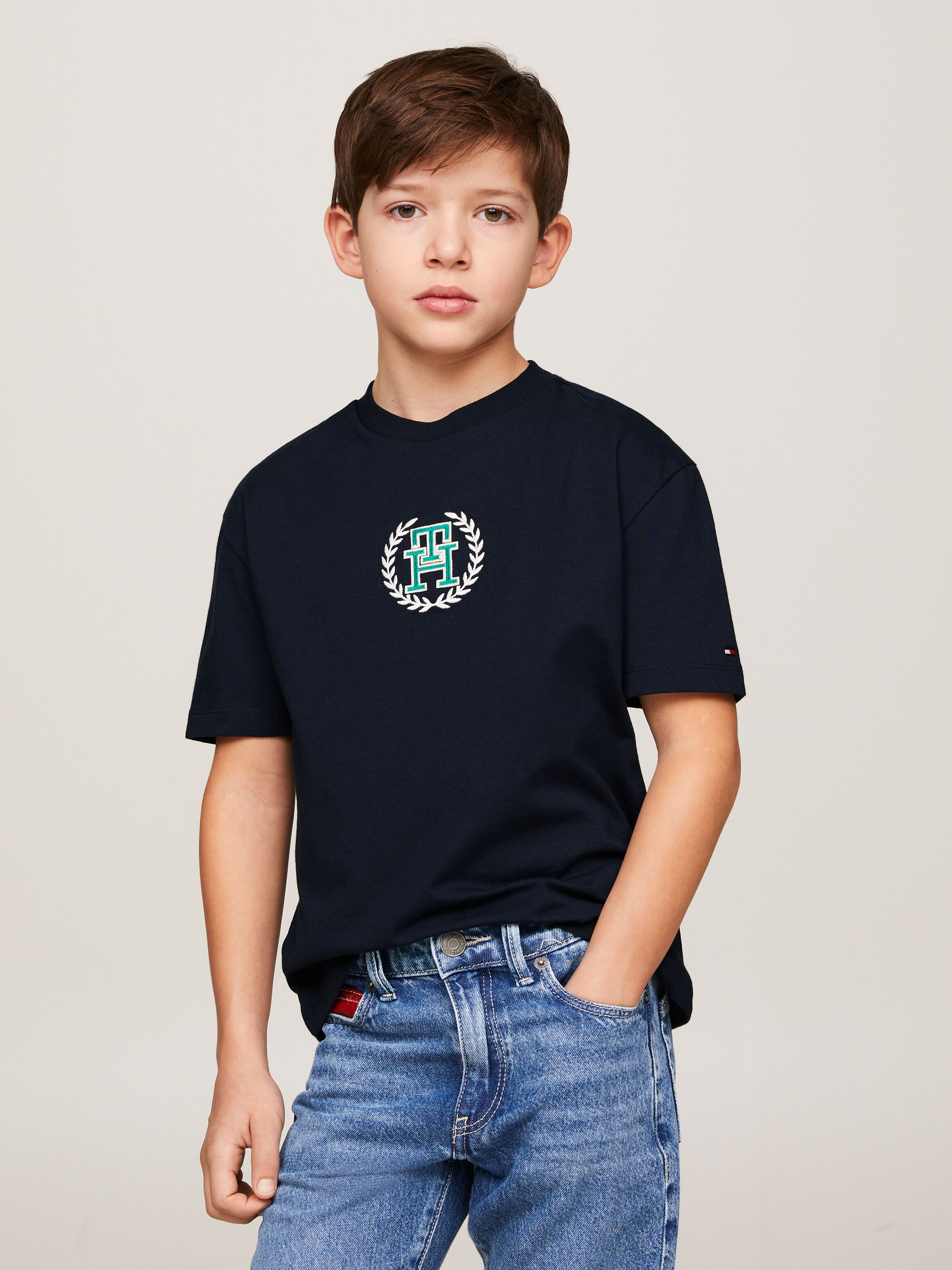 Tommy hilfiger kidswear best sale online