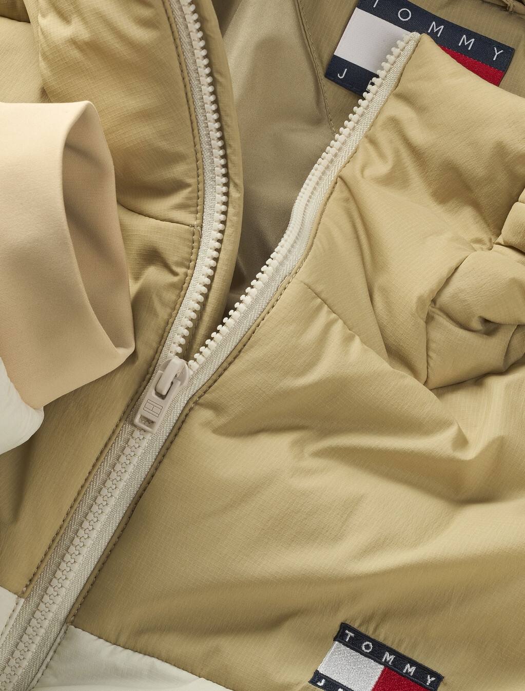 Lightweight Hooded Windbreaker Jacket, Newsprint / Multi, hi-res