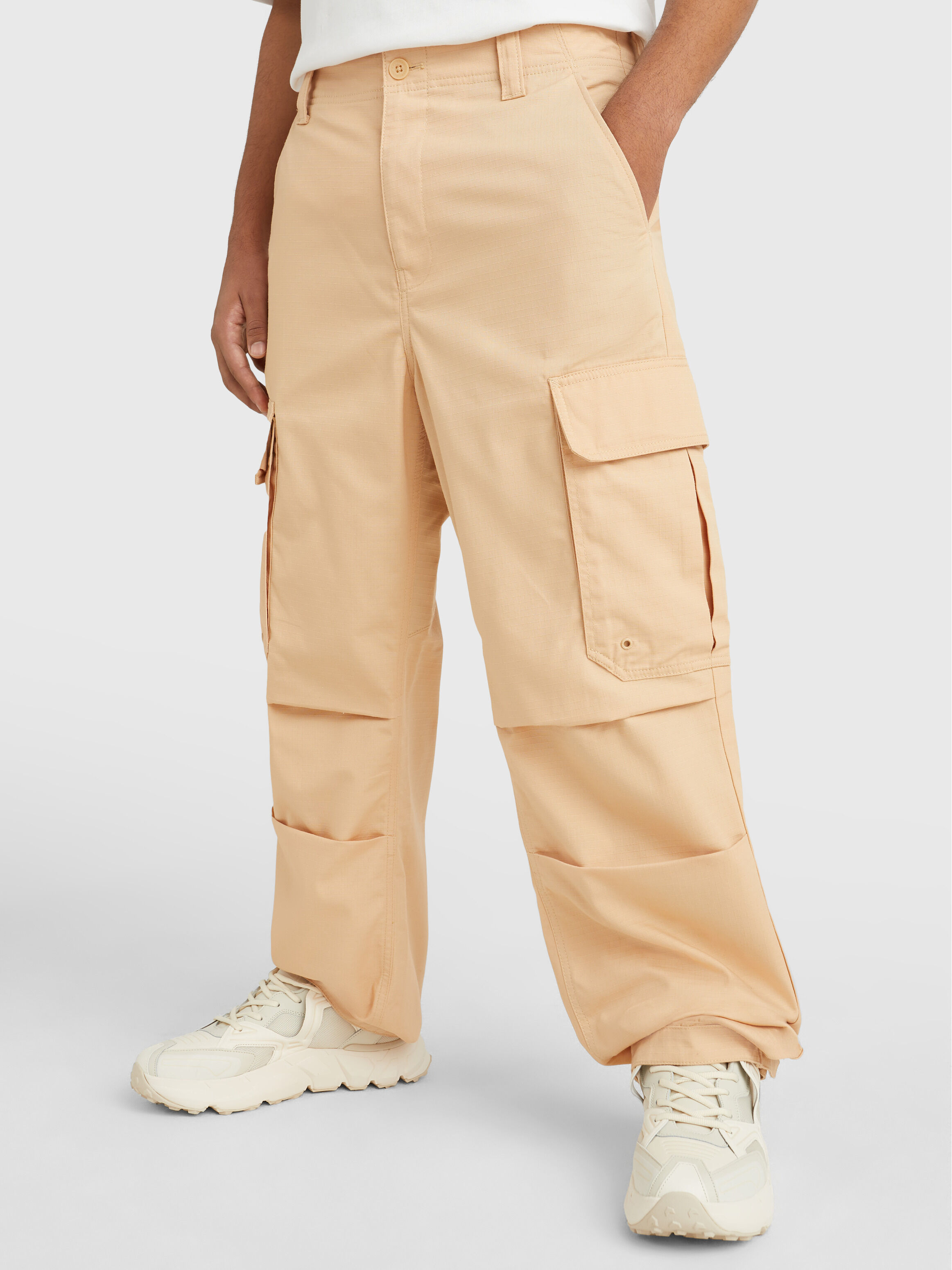 Tommy hilfiger outlet trousers