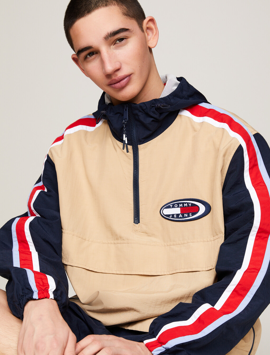 Archive Retro Logo Colour-Blocked Chicago Popover, Tawny Sand, hi-res