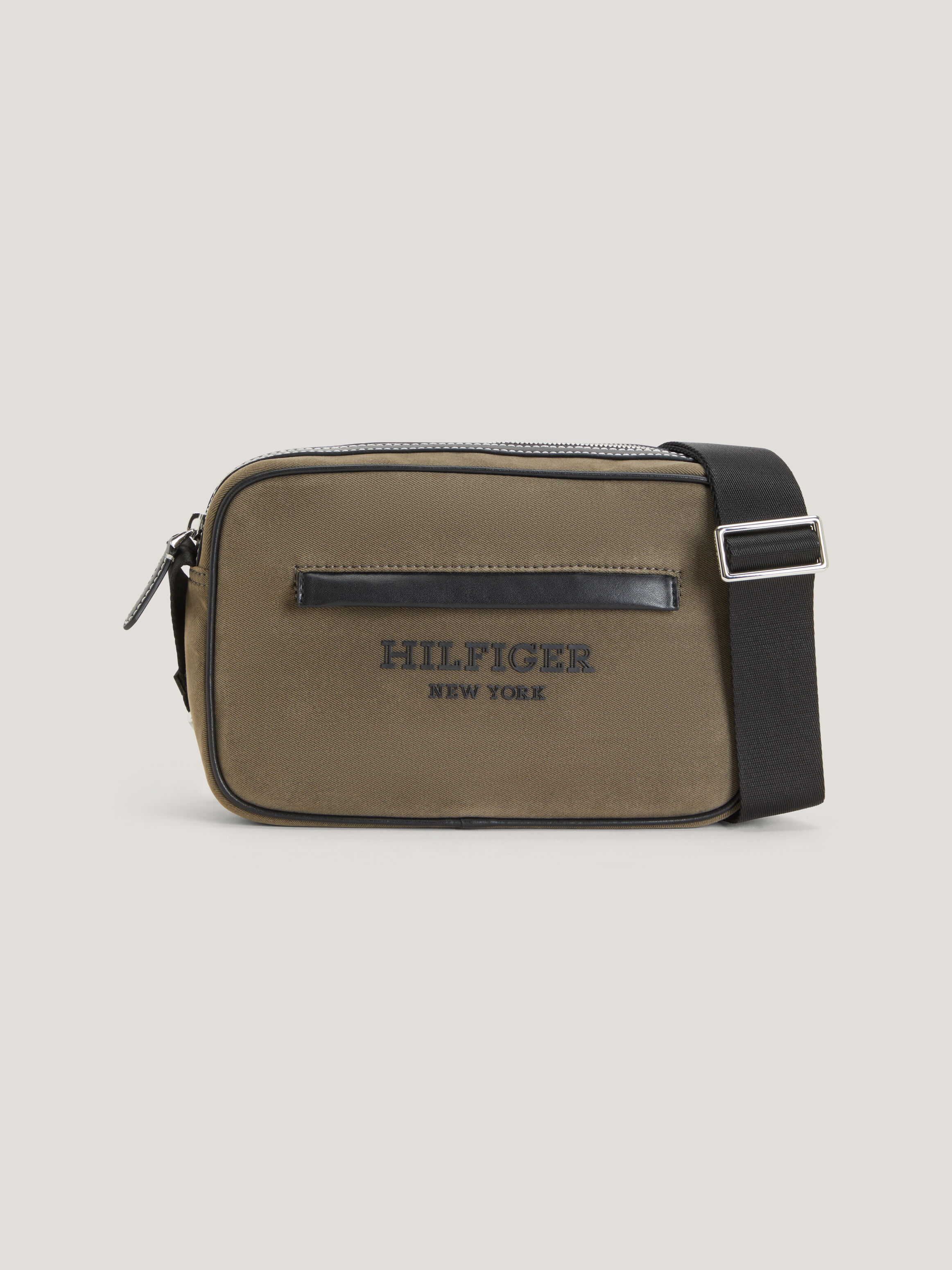Tommy hilfiger bag logo sale