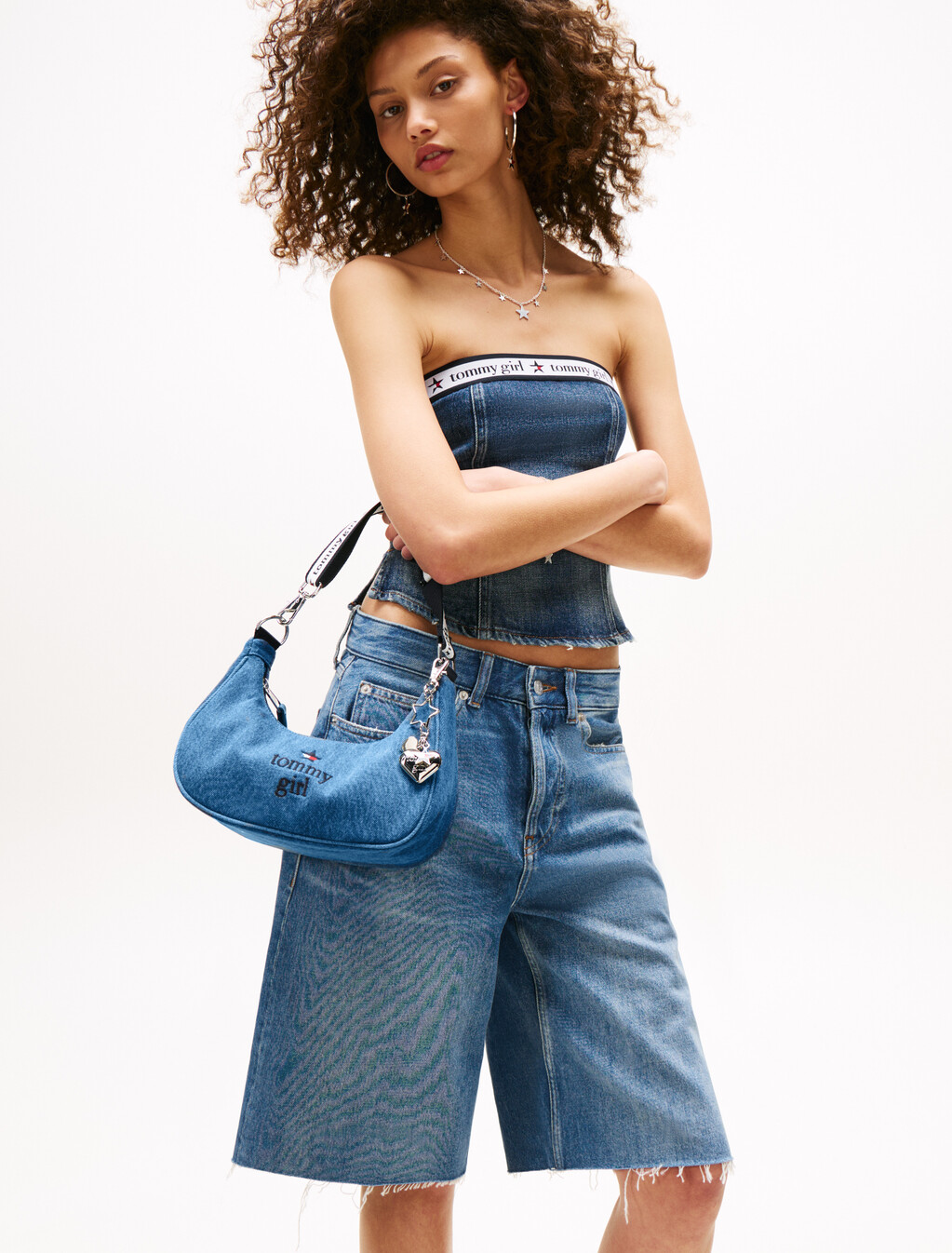 Tommy Girl 標誌吊飾牛仔肩背包, Mid Blue Denim Wash, hi-res