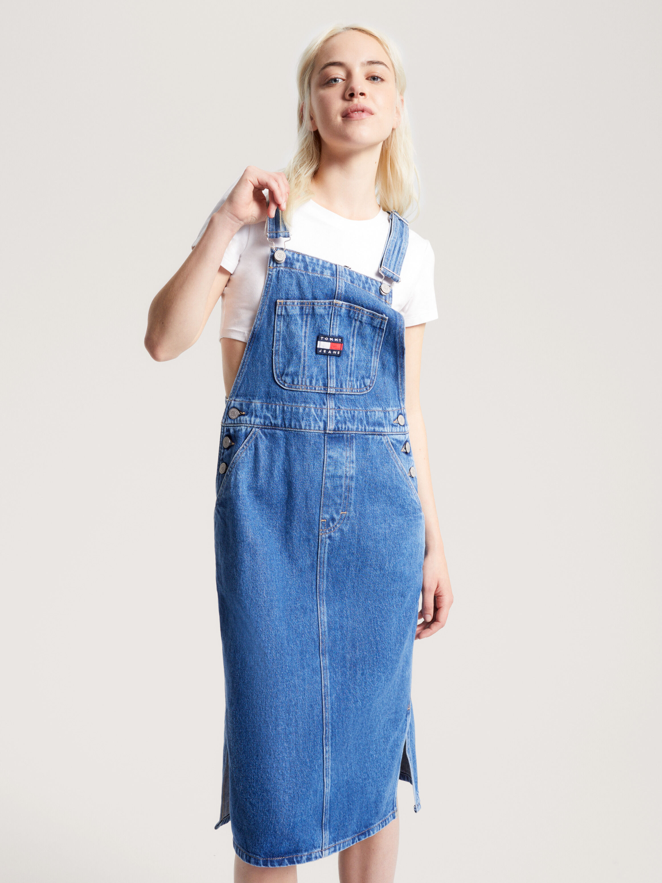 Tommy jeans hotsell dungaree dress