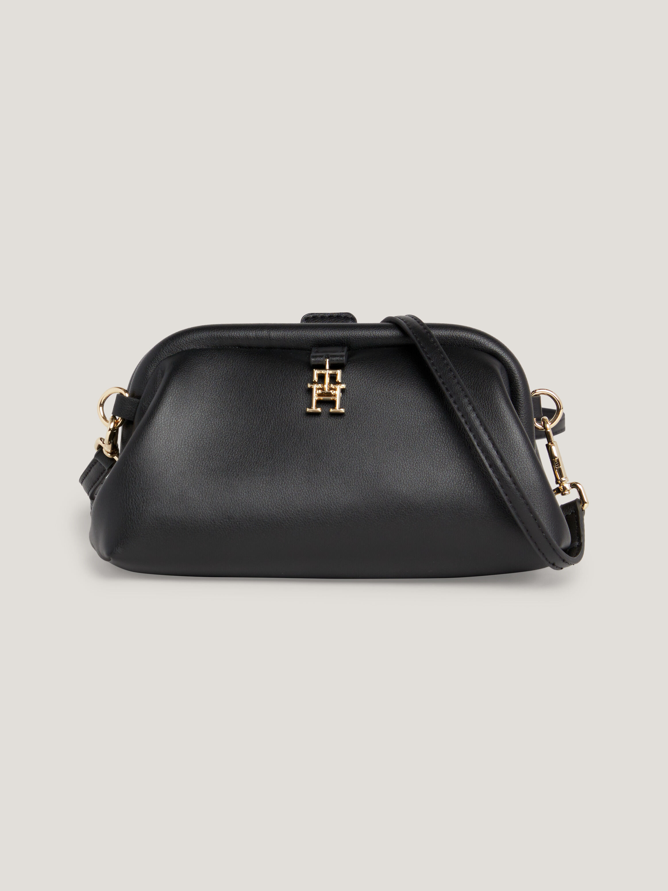 Bags Tommy Hilfiger Taiwan